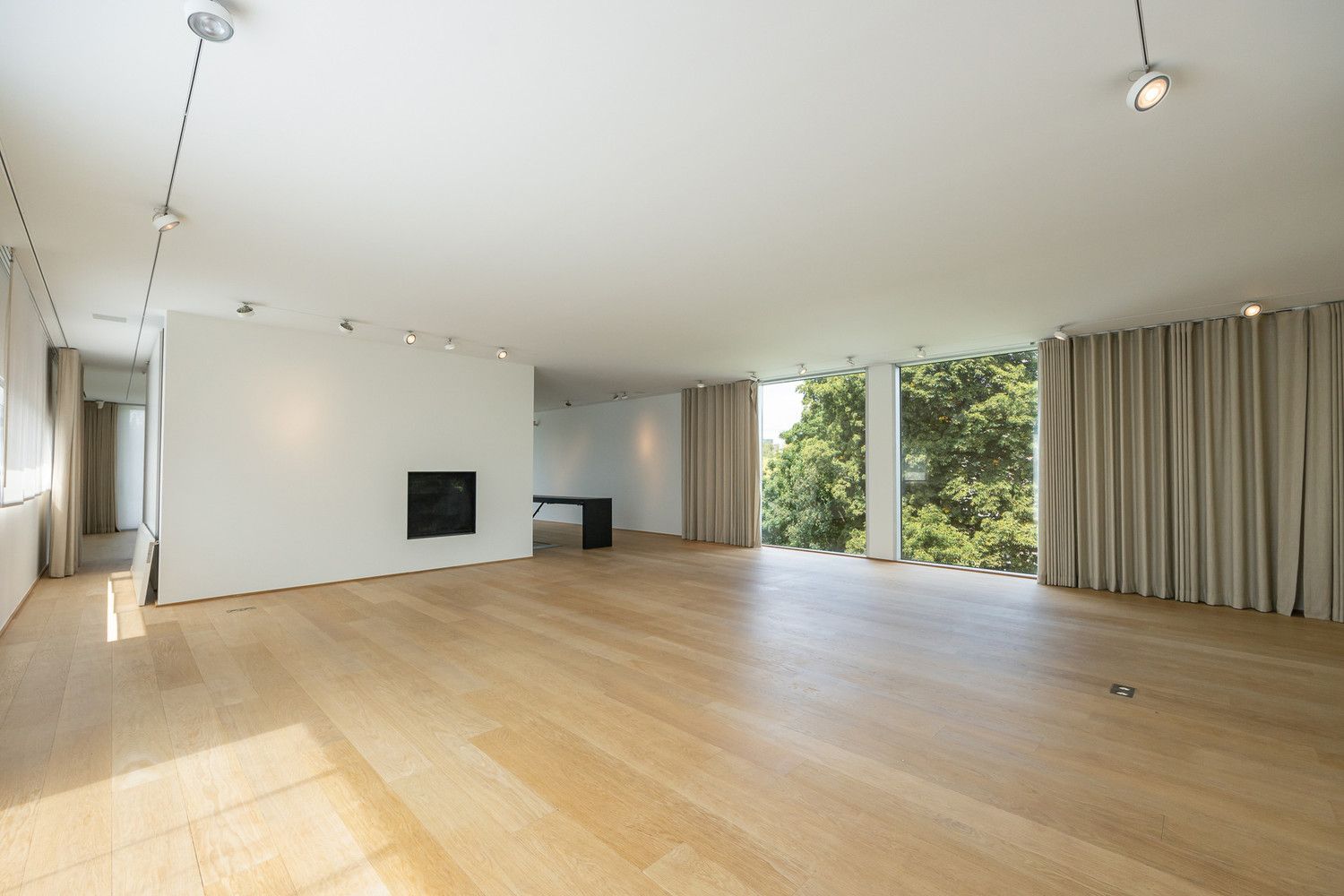 LUXUEUZE STADSVILLA (341m²) MET TUIN (200m²), ZWEMBAD EN SAUNA IN LUXEPROJECT PAPYRUS TE ZURENBORG-ANTWERPEN foto 15