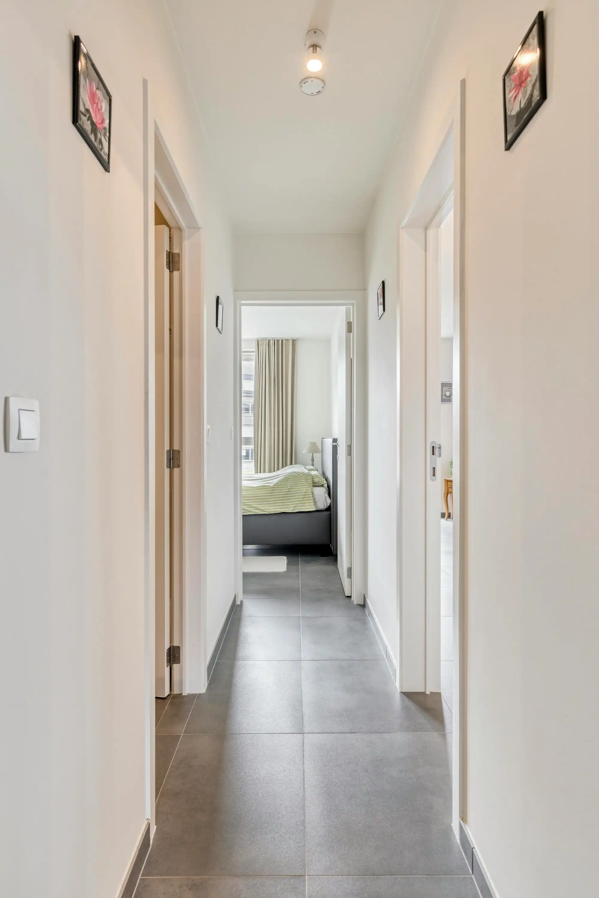 Recent appartement met twee slaapkamers en autostaanplaats foto 7
