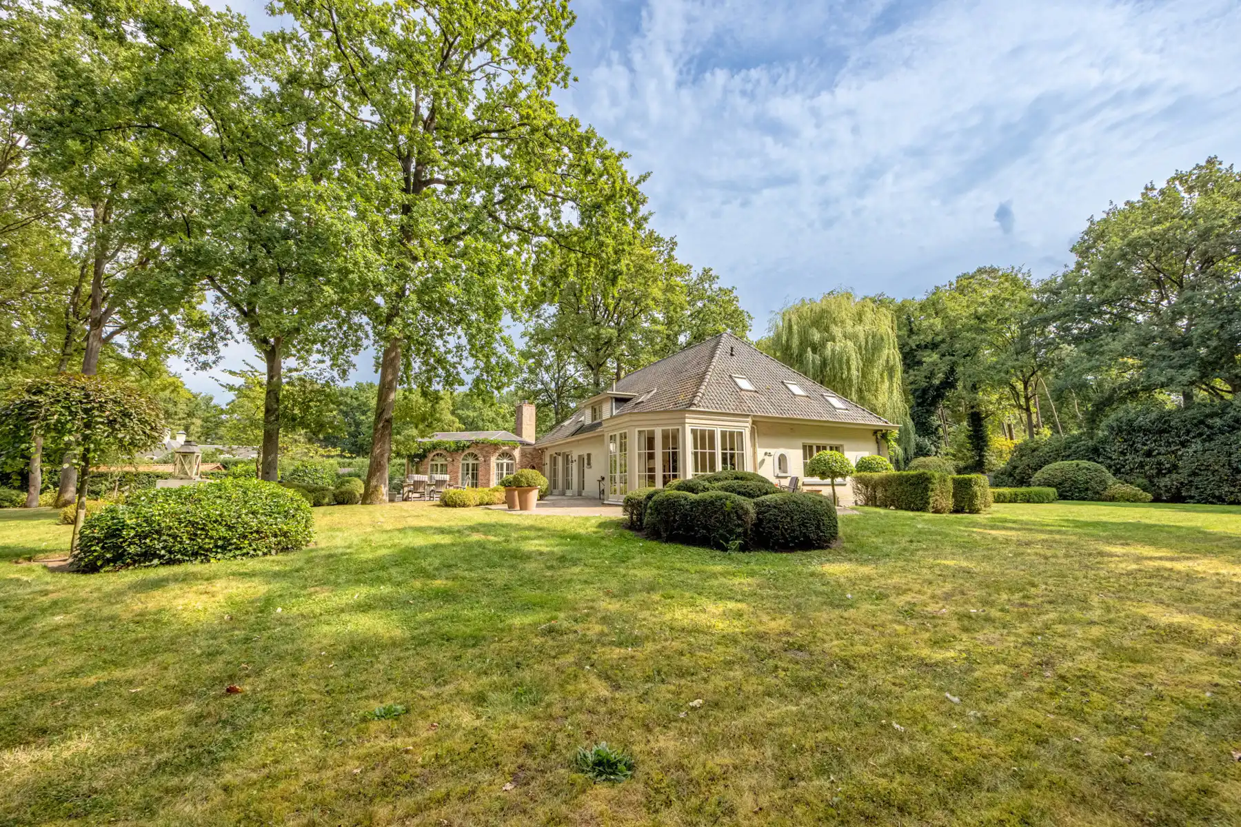 TIJDLOZE VILLA OP ABSOLUTE TOPLOCATIE TE ‘s-Gravenwezel foto 35