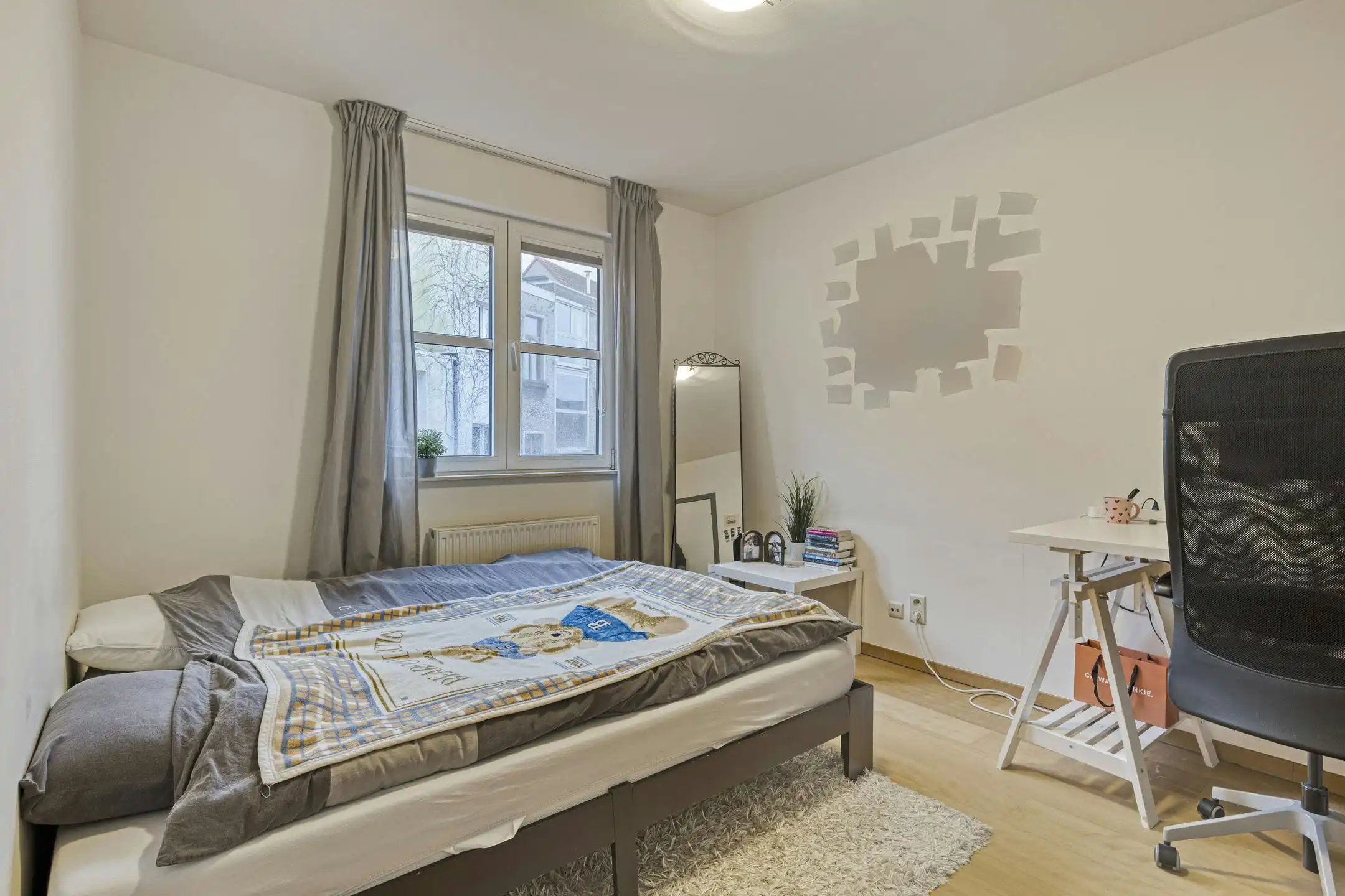 Ruim 3-slaapkamer appartement te koop aan de Eedverbondkaai foto 11