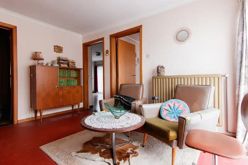 TE RENOVEREN WONING OP RUIM PERCEEL VAN BIJNA 12 ARE HALFOPEN BEBOUWING MET VEEL RUIMTE EN UITBREIDINGSMOGELIJKHEDEN foto 10