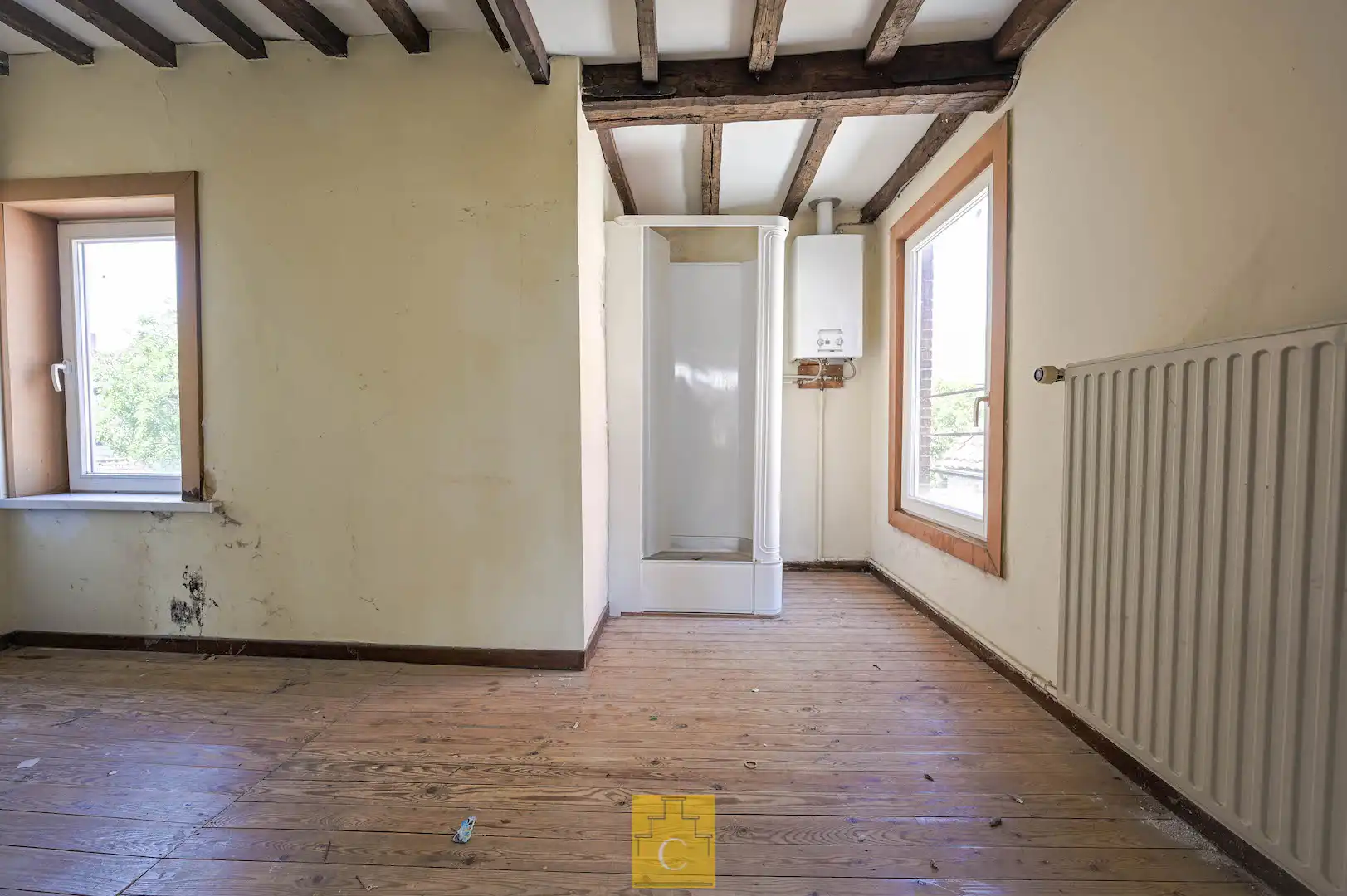 ruim breedhuis met 2 puntgevels aan de Brugse Reien met vergunning voor totaalrenovatie en twee private parkeerplaatsen foto 26