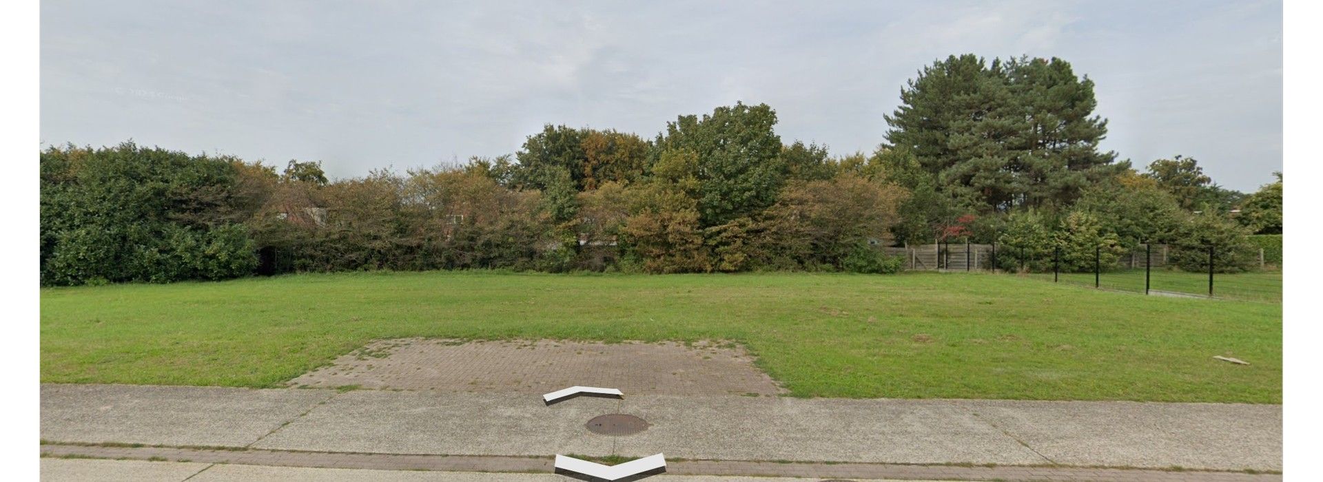 Bouwgrond te Achel (Hamont-Achel) voor halfopen bebouwing met een oppervlakte van 7a 10ca foto {{pictureIndex}}