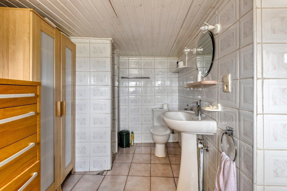 Ruime gezinswoning met grote garage - landelijk gelegen te Tongeren-Widooie foto 26