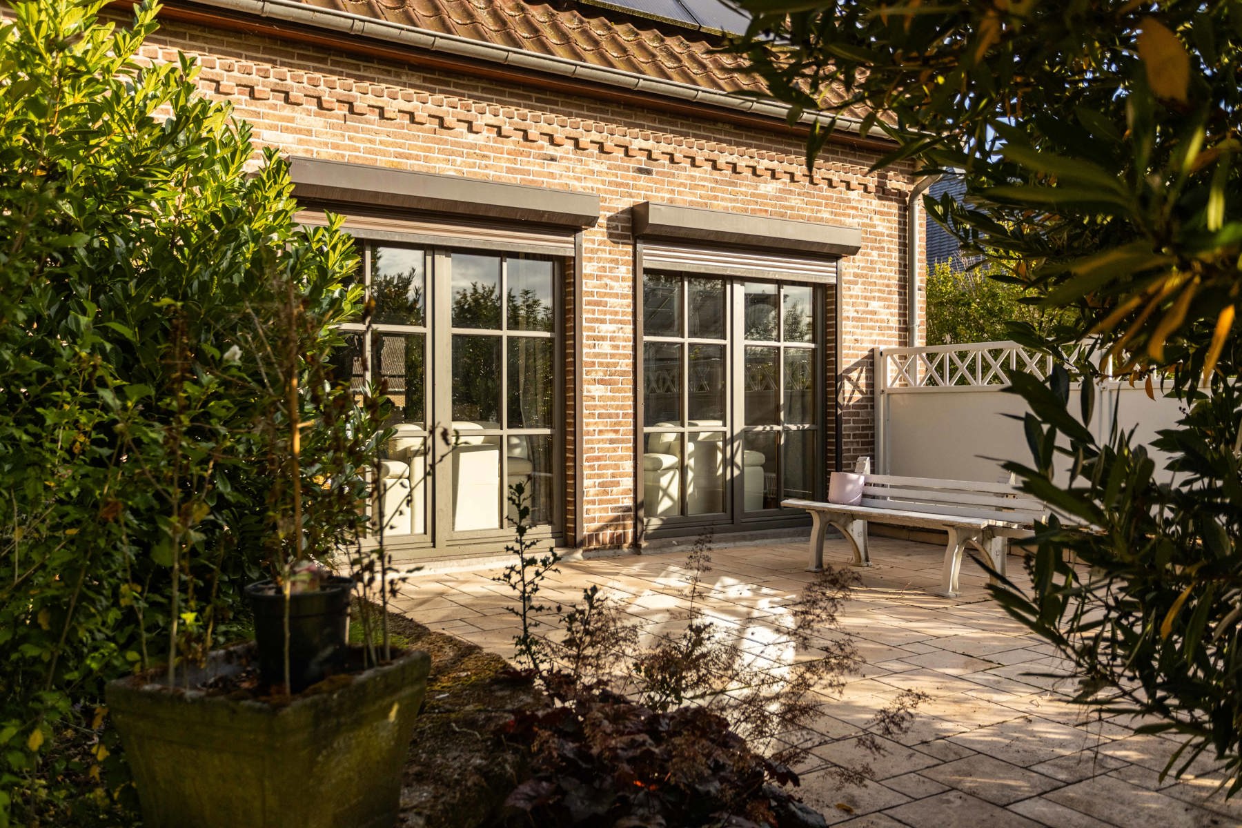 Ruime open bebouwing op rustige locatie foto 27