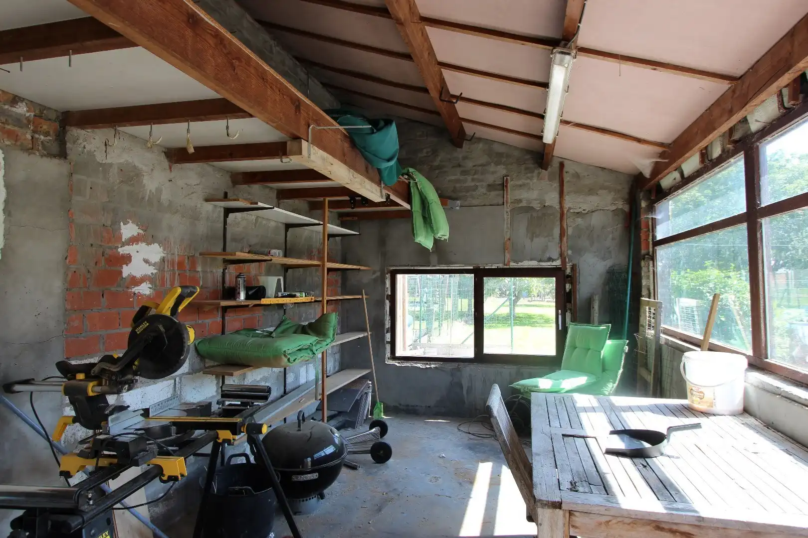 Woning met 3 slaapkamers en tuin te Eernegem foto 14