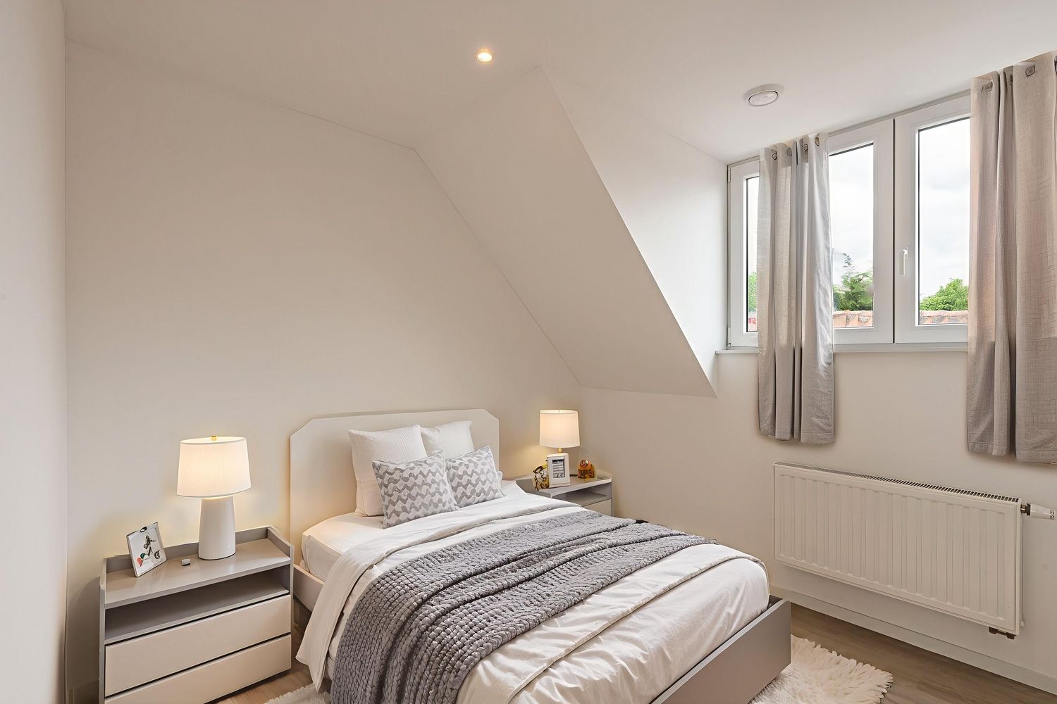 Volledig gerenoveerde woning met 2 slpks foto 18