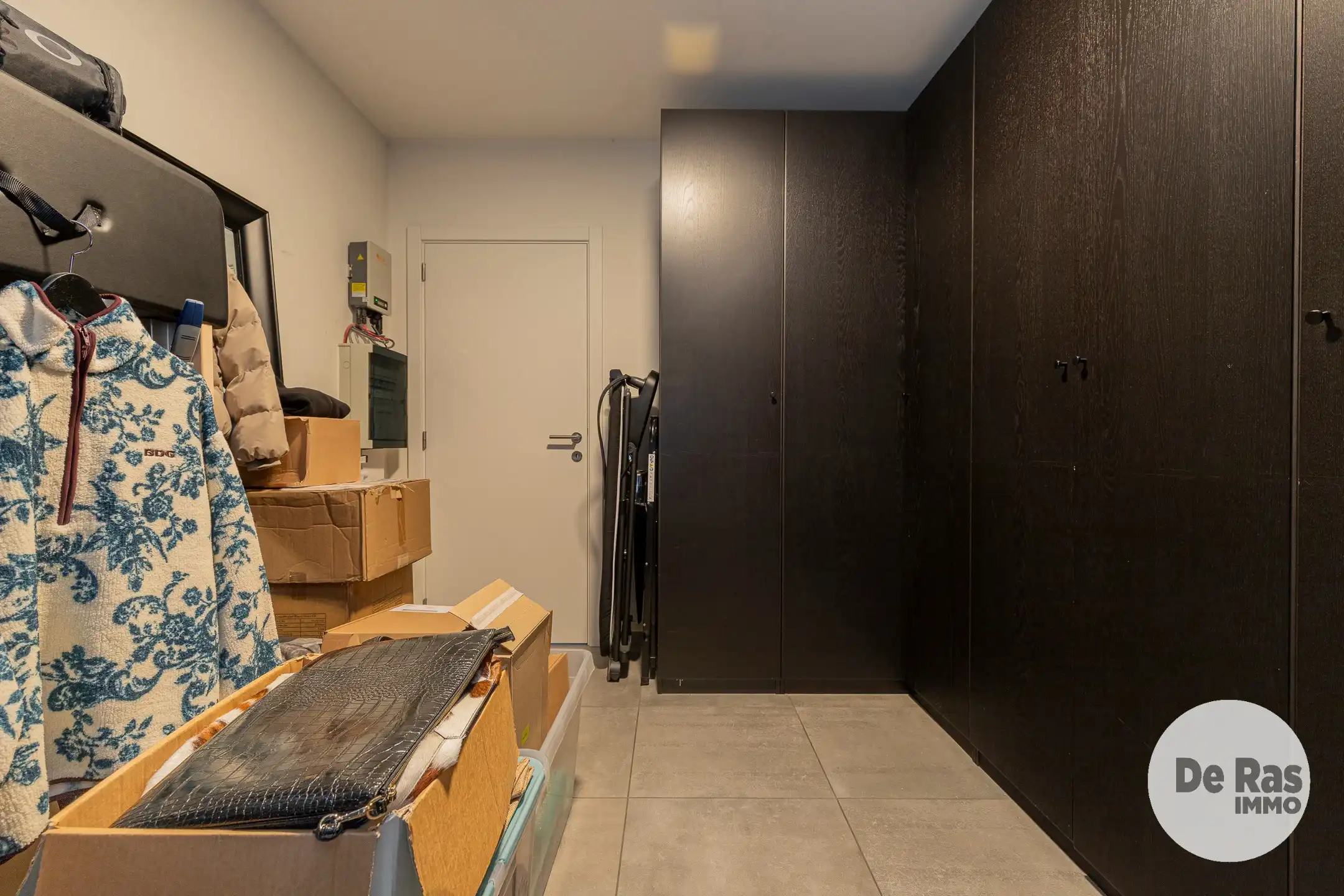 BURST-Schitterend,recent, gelijkvloers appartement met tuin foto 12