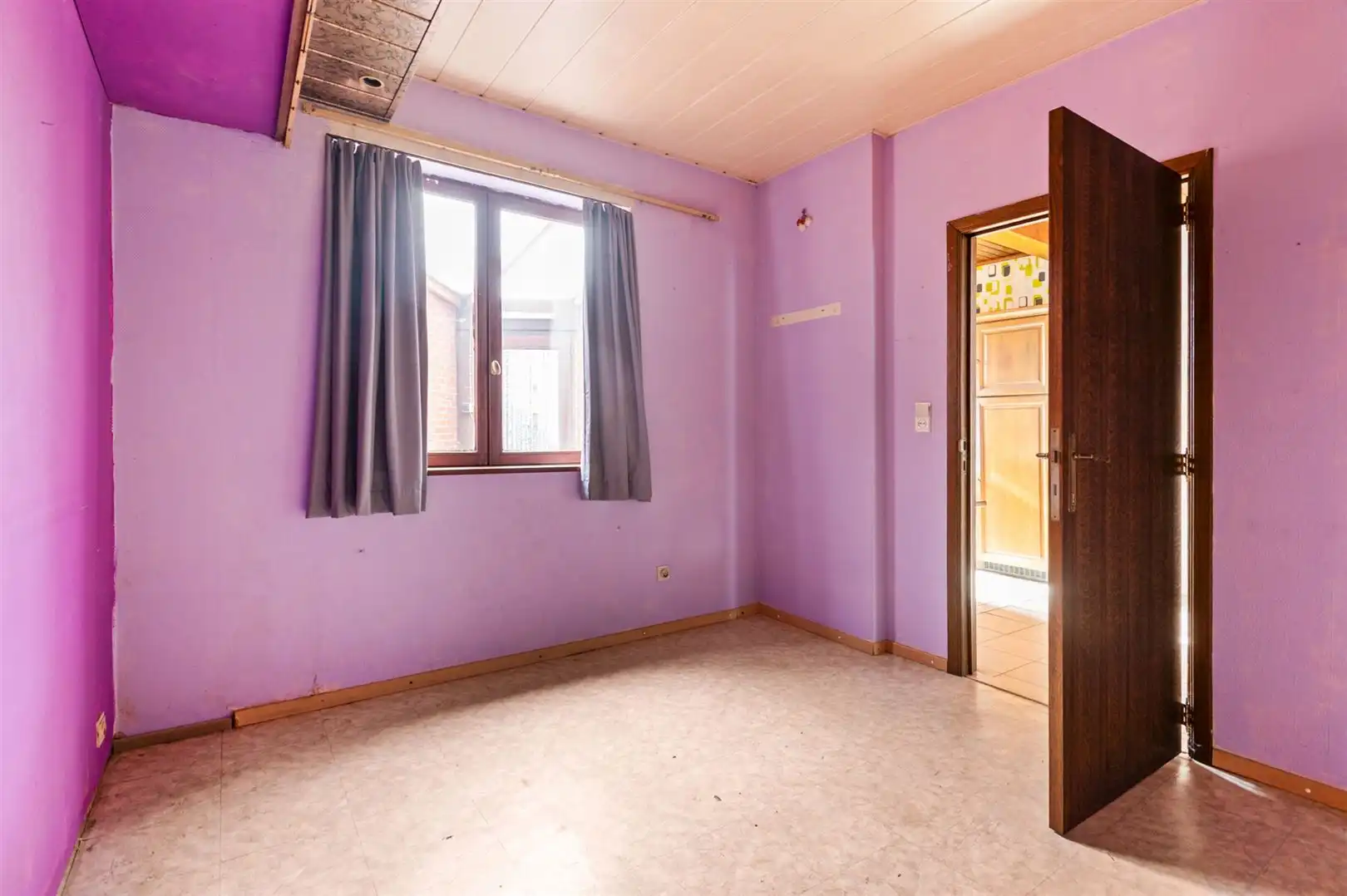 Te renoveren woning met garage in centrum foto 7