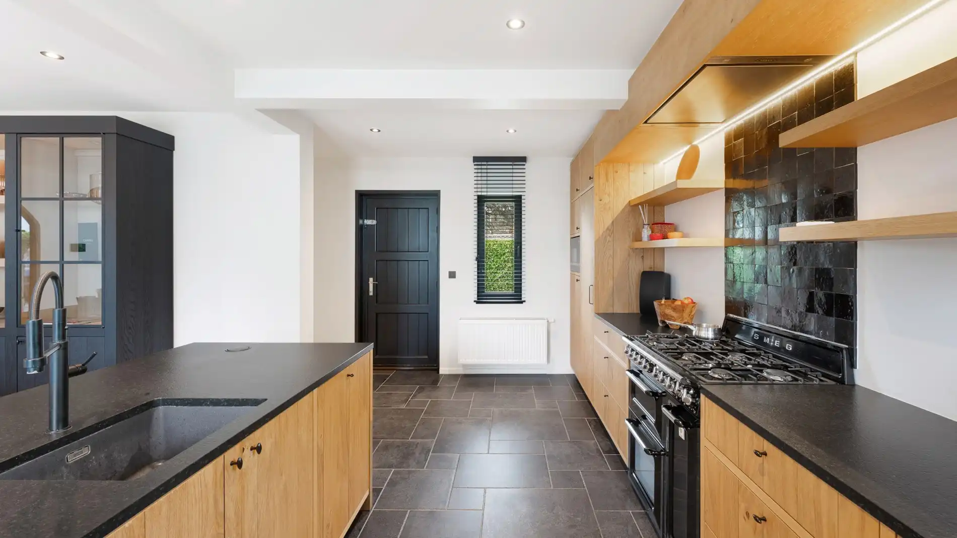 Residentieel gelegen alleenstaande villa te Knokke foto 7