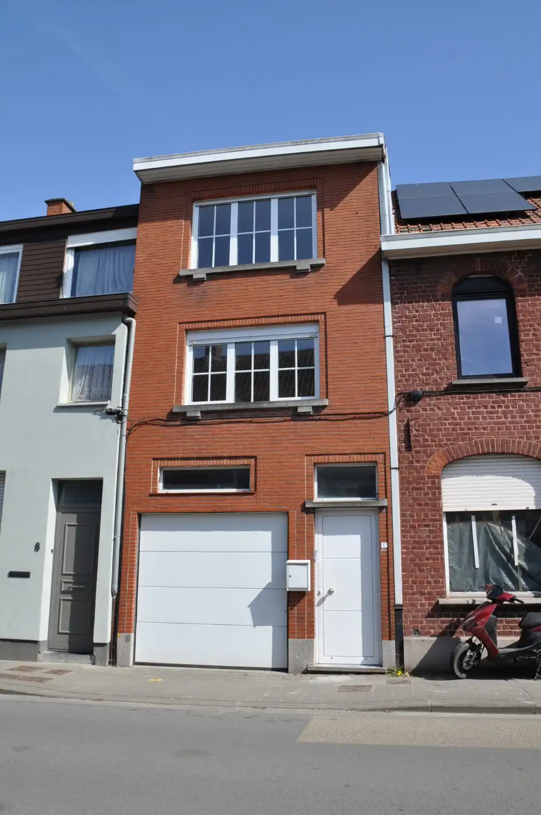 Instapklare woning met 3 slaapkamers, garage, stadstuin en groot zonneterras. foto 19