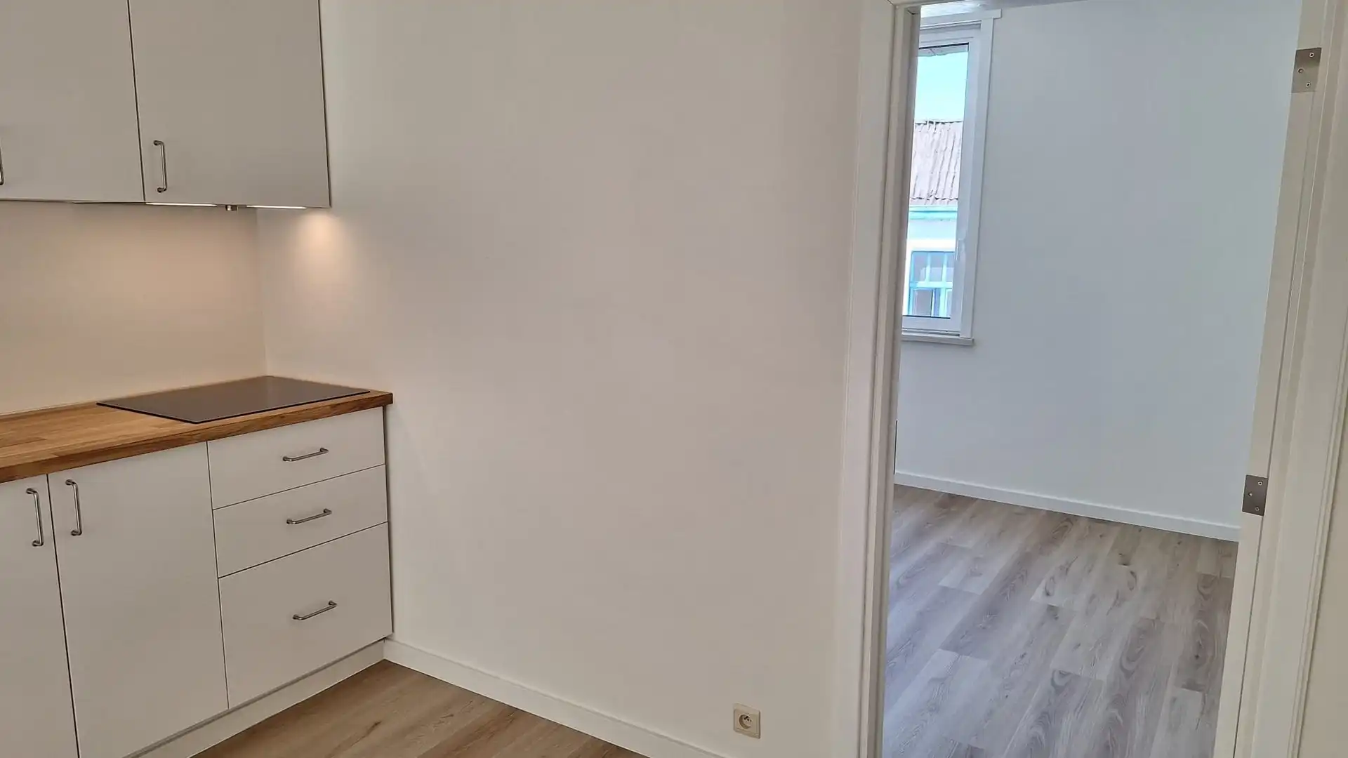 Eén-slaapkamerappartement in centrum van Wetteren foto 6