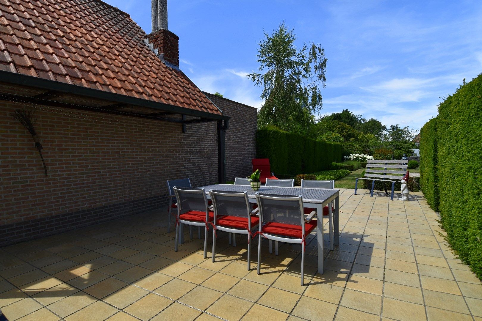 Instapklare HOB met 3 slaapkamers, garage, zolder op een perceel van 1329 m² te Sint-Eloois-Winkel foto 18