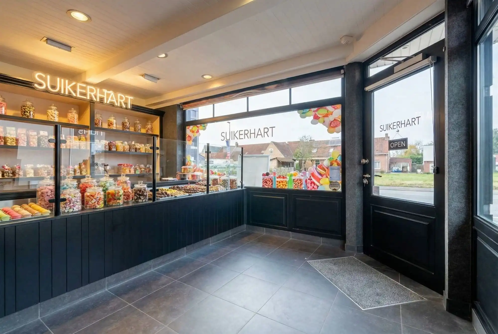 Handelshuis te koop in Grootlo! foto 4