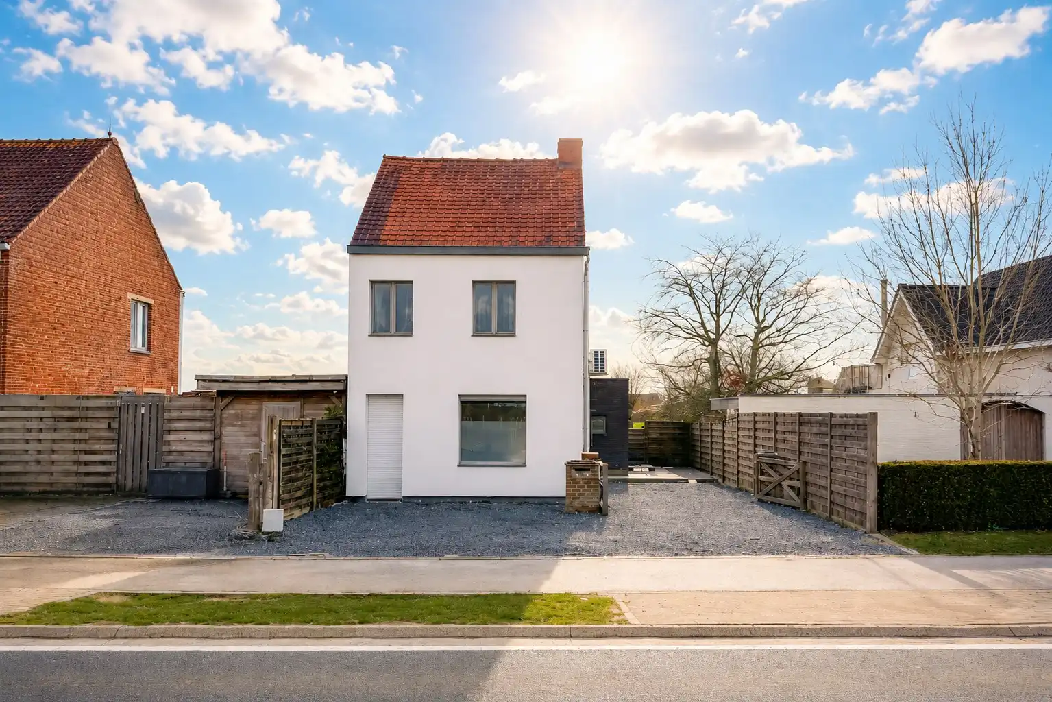 Instapklare gezinswoning met open zicht en mooie tuin, perceel 539 m², Torhout foto 2