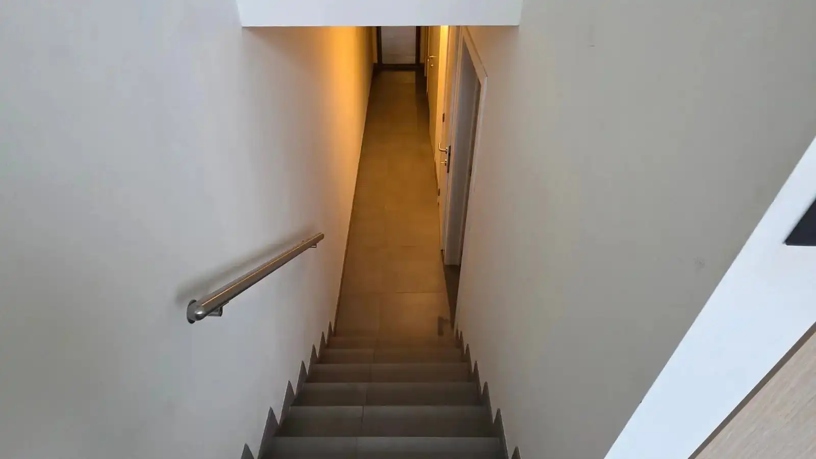 ENERGIEZUINIG EN ZEER KWALITATIEF APPARTEMENT MET 2 SLPK VAN 114,41 M² IN TONGEREN. foto 17