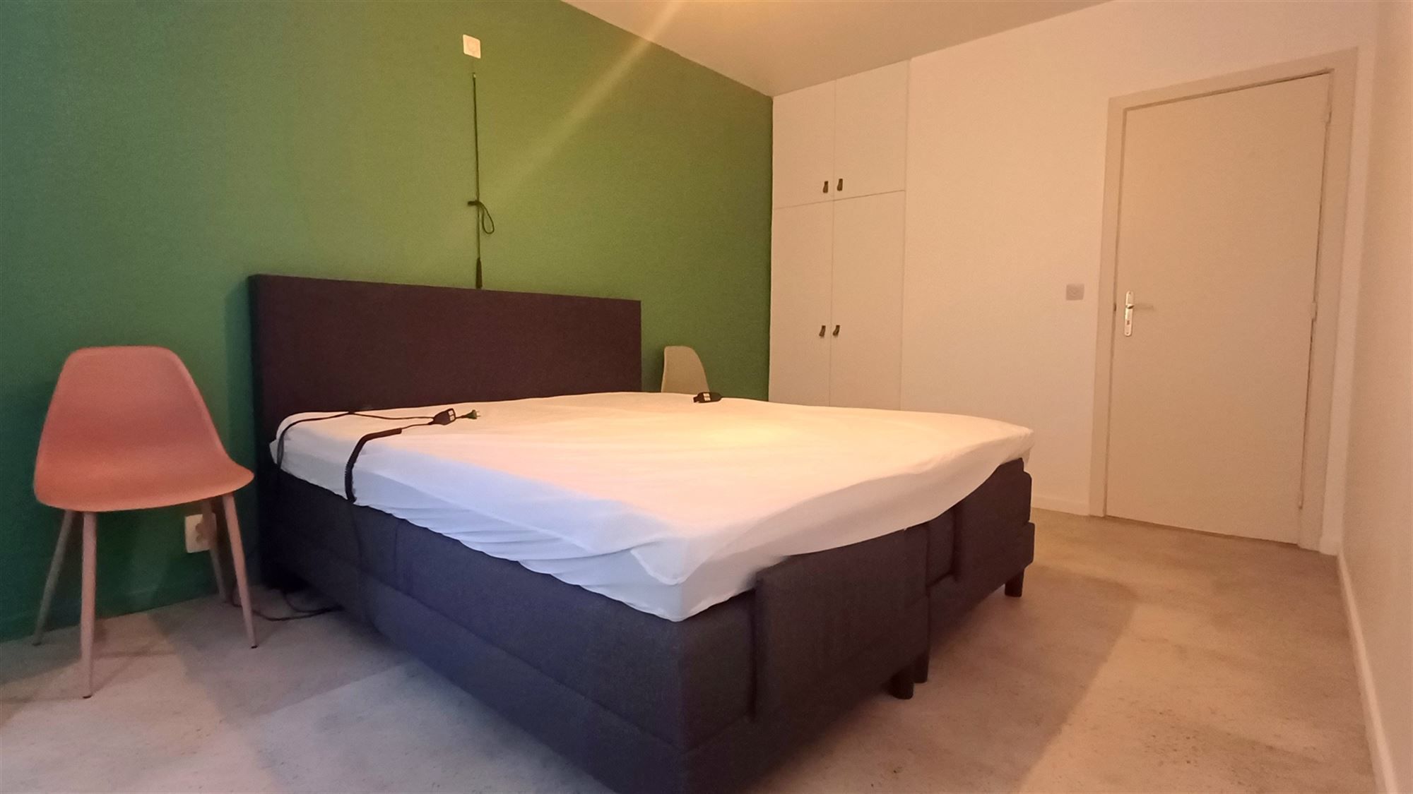 Gemeubeld appartement met 1 slaapkamer foto 6