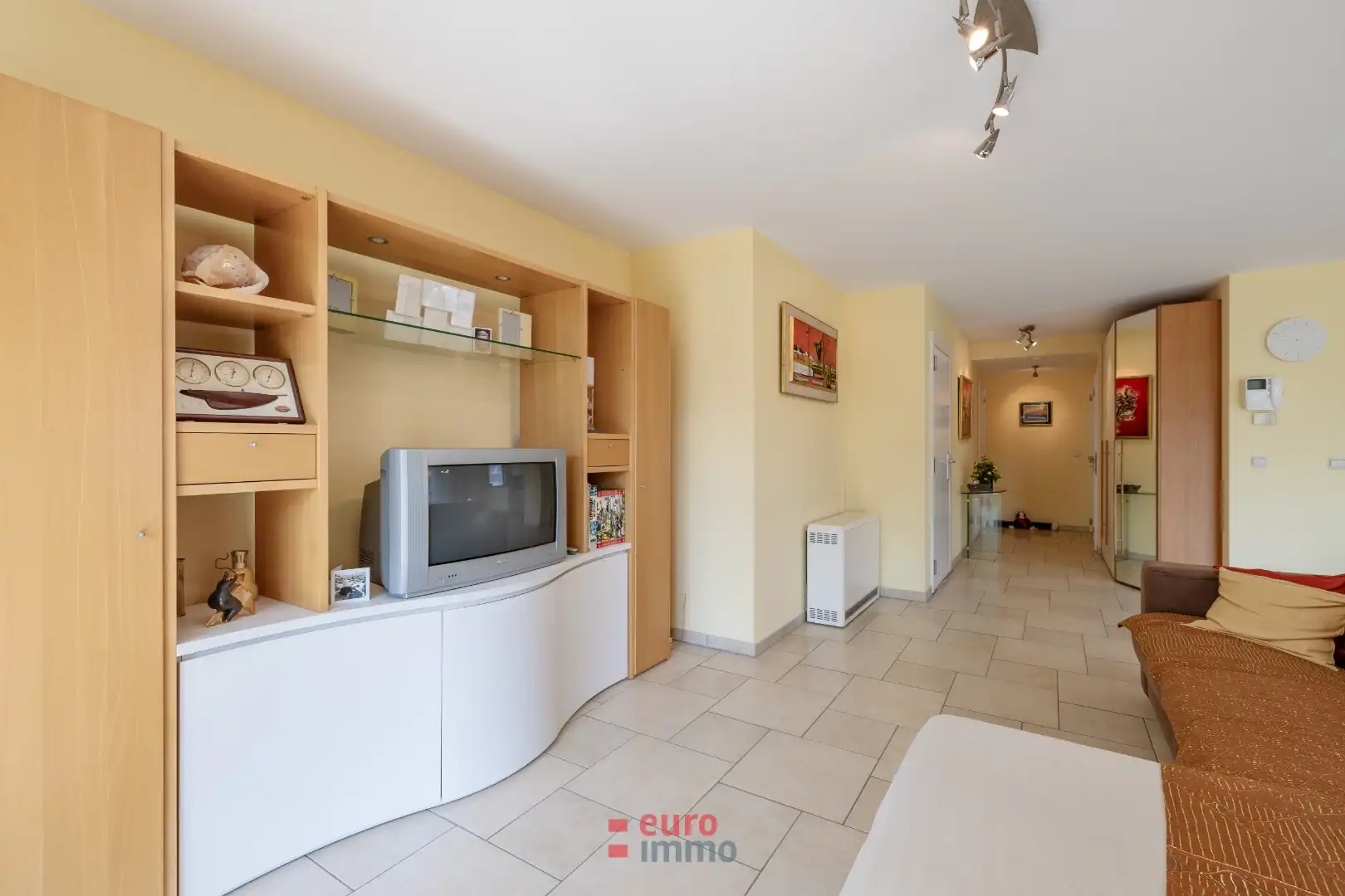 Zeer lichtrijk appartement in het groen van de Simli wijk! foto 4