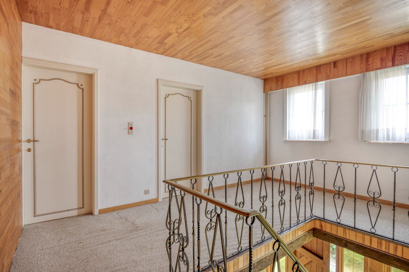Te renoveren woning met 4 ruime slpks en praktijkruimte op 493 m² te St.-Jozef-Olen ! foto 15