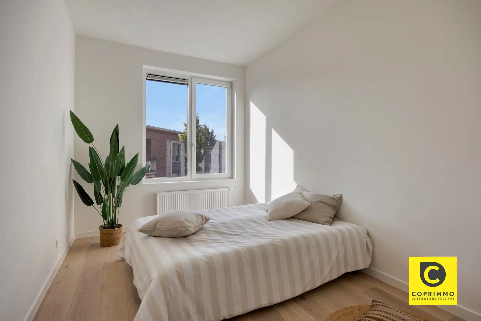 Gerenoveerde parel met 3 slaapkamers op toplocatie! foto 9