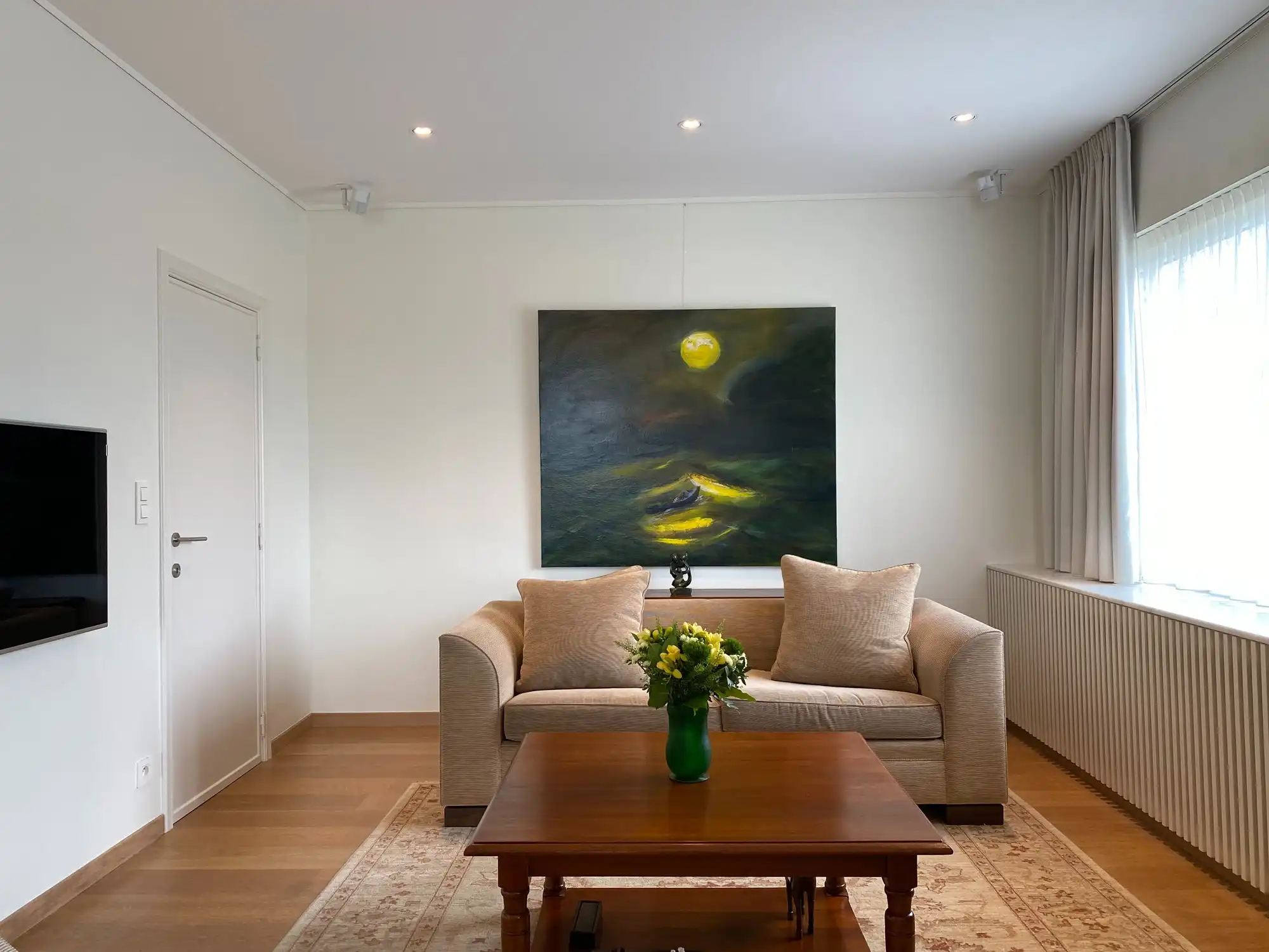 Landelijk gelegen gelijkvloerse VILLA met MAGAZIJN (verkoopsruimte) foto 9