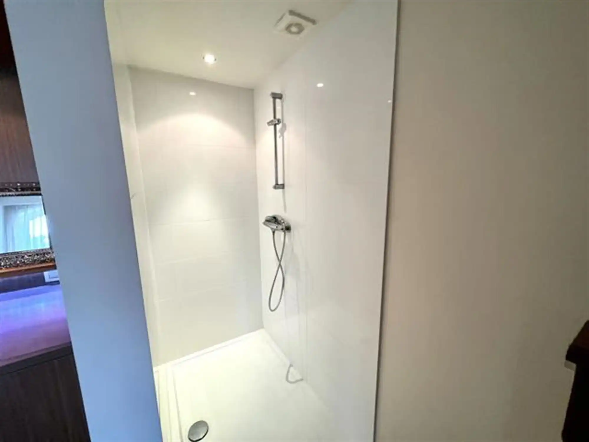 Prachtige villa met 9 slaapkamers en buitenzwembad foto 32