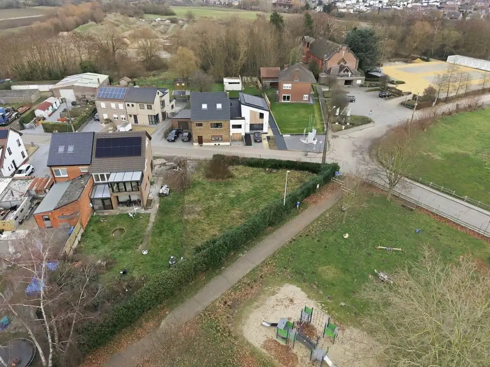 BOUWGROND GESCHIKT VOOR OPEN BEBOUWING IN TONGEREN foto 3