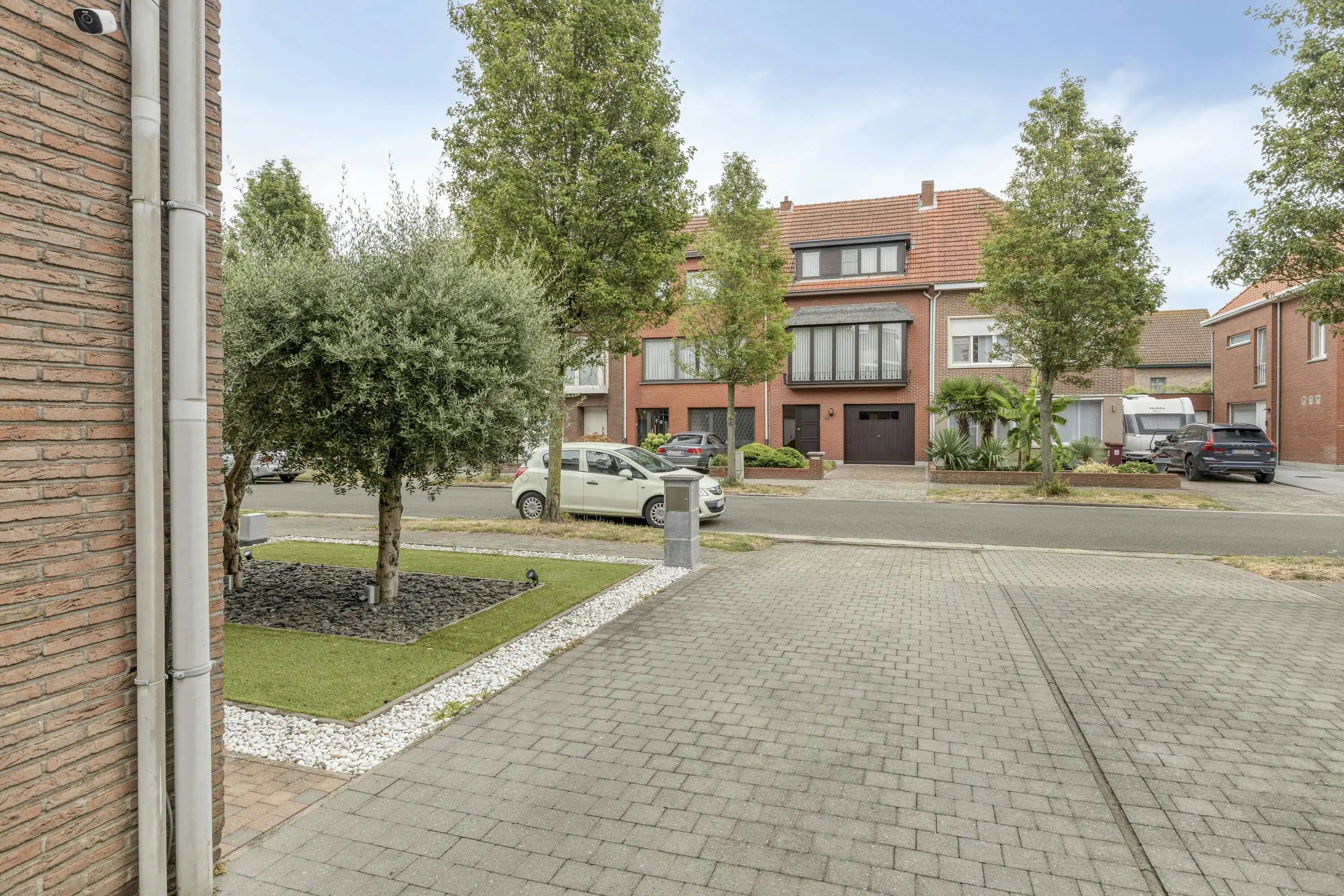 Lichtrijk halfopen huis met tuin en 5 slaapkamers te Schoten foto 36
