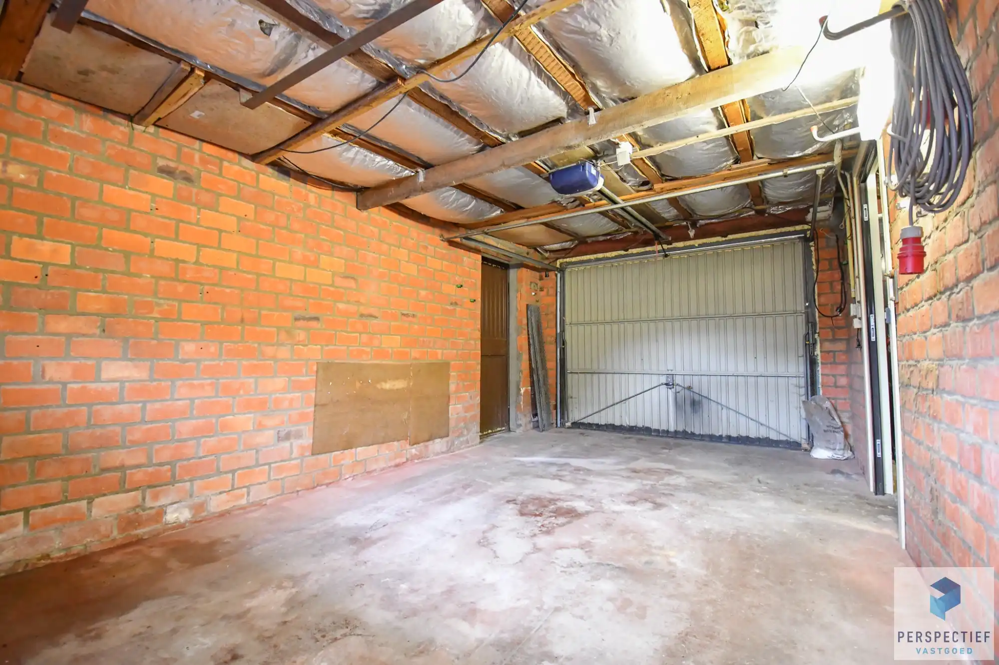 Ruime vrijstaande woning met garage en GROTE diepe tuin in het landelijke Kleit foto 14