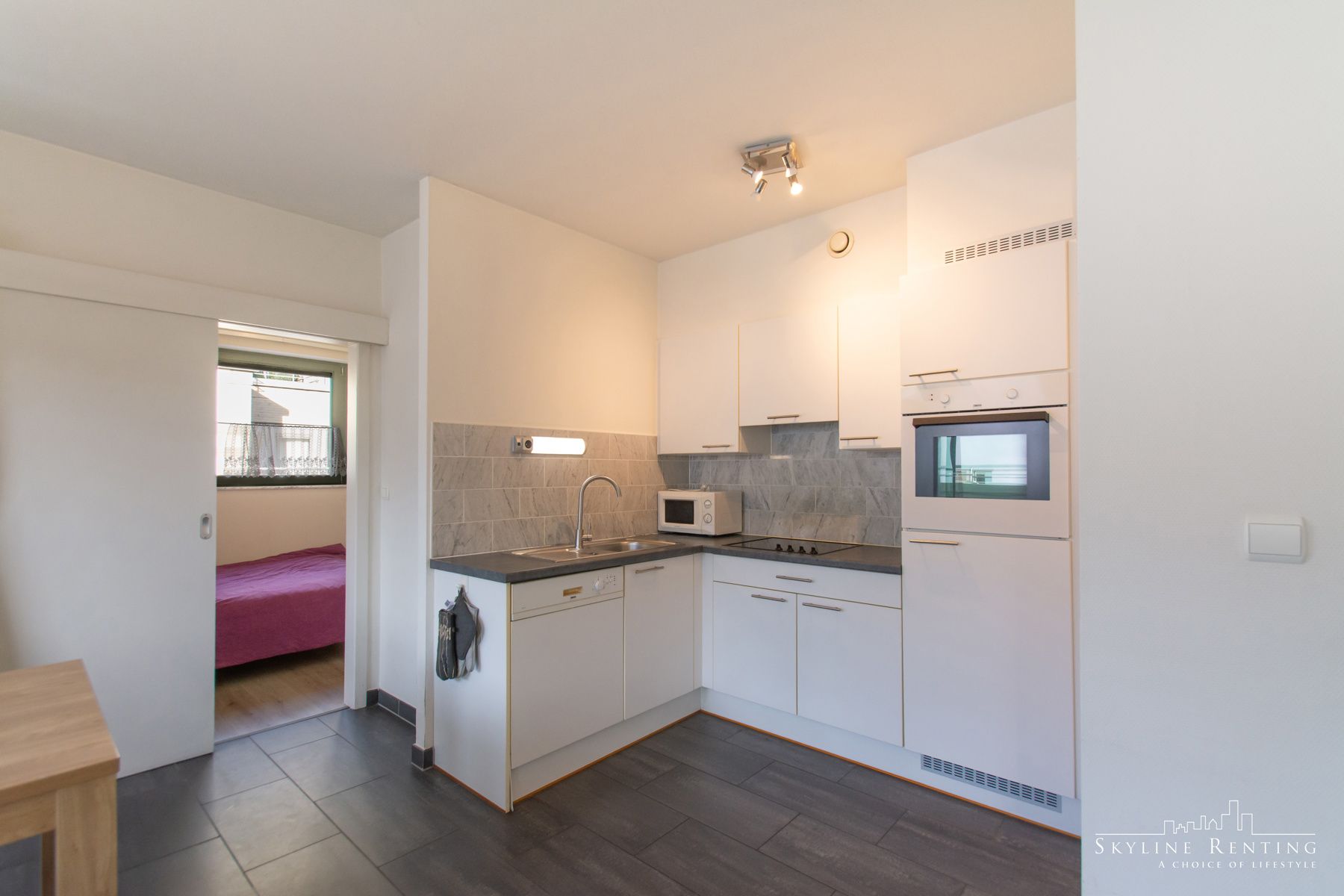  Mooi 2 verdieping appartement + 3K + terras (Europese wijk) foto 5