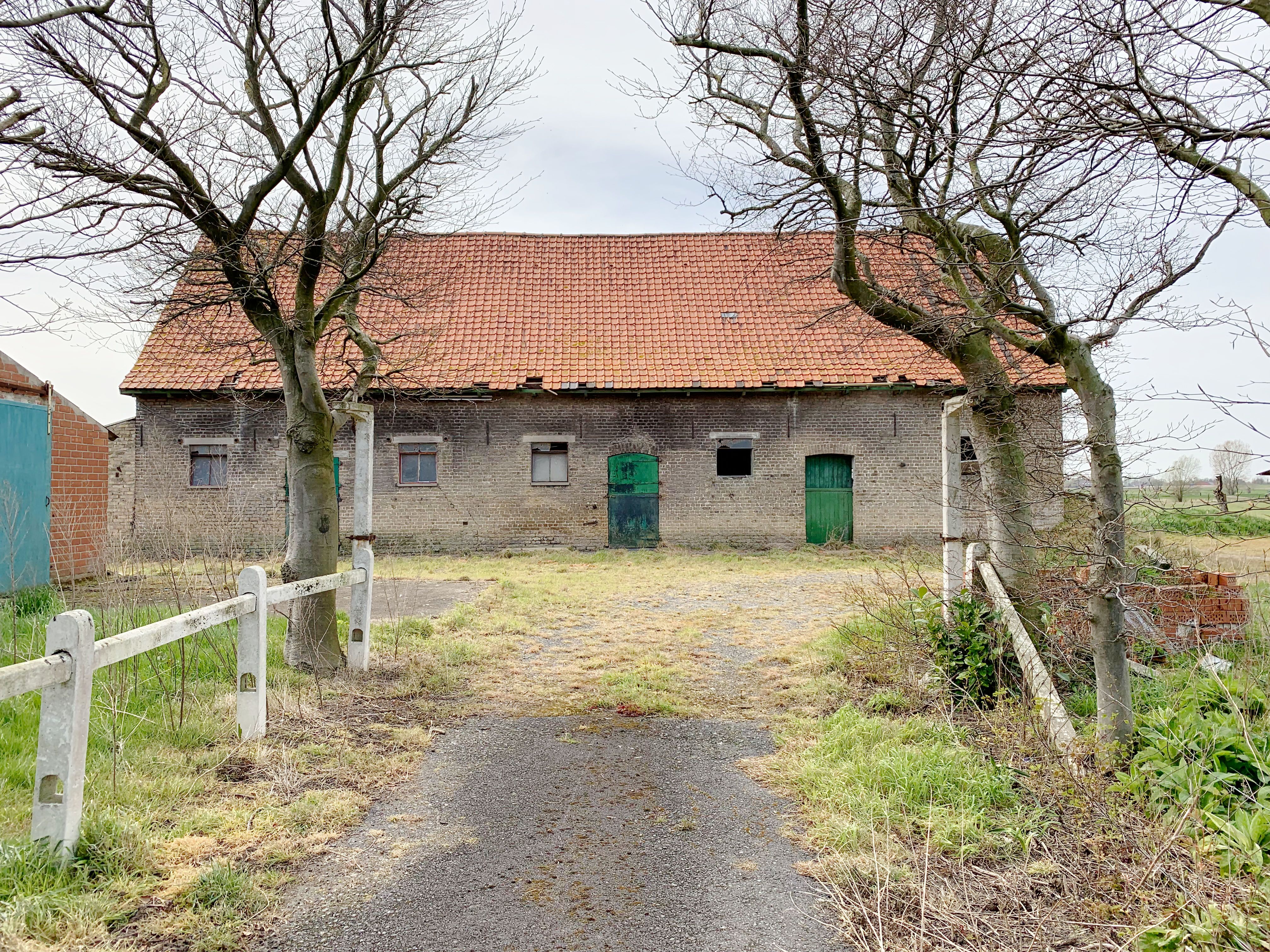 Idylissch gelegen hoeve met diverse bijgebouwen op 3ha foto 10