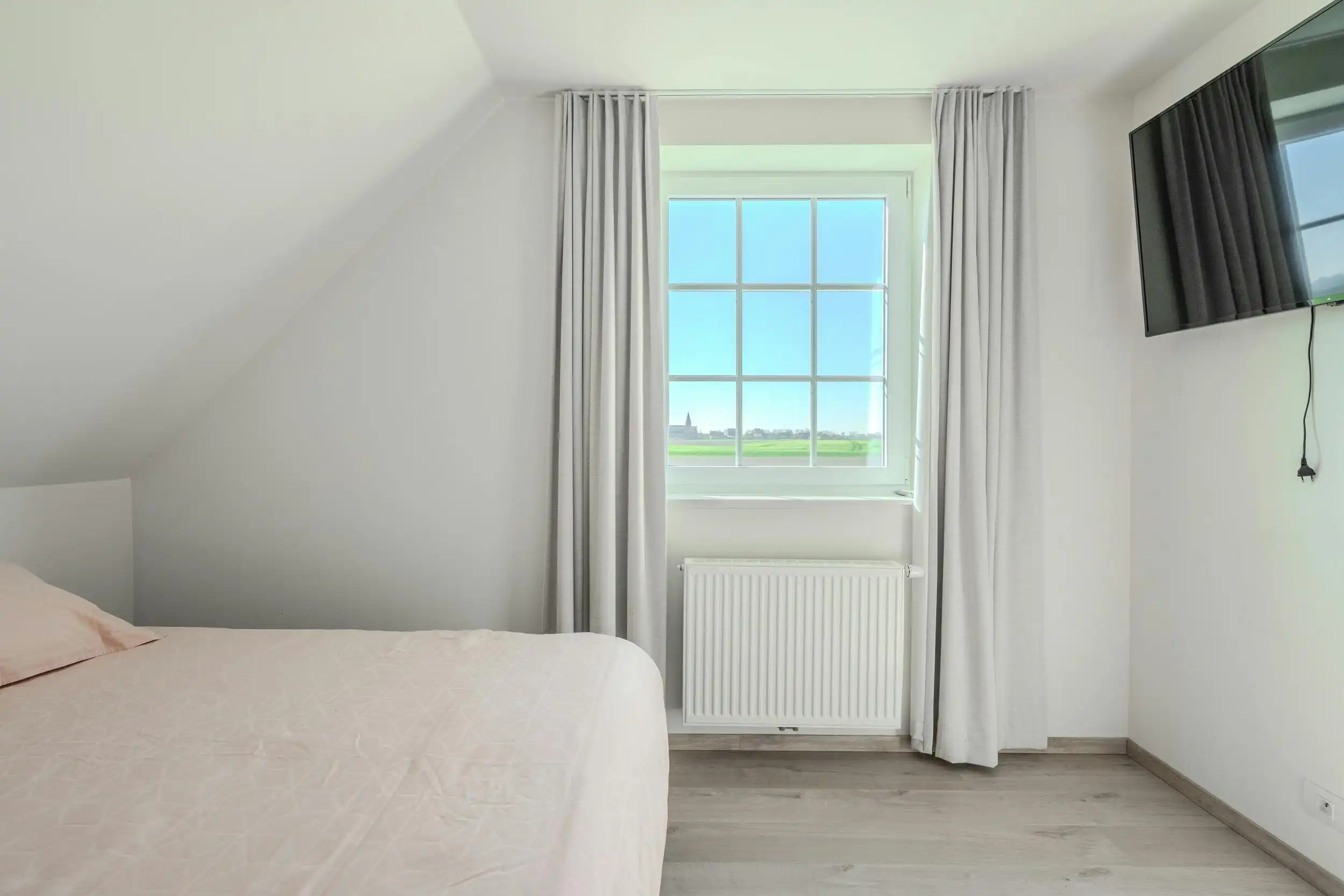 Prachtige woning met 3 slaapkamers en uniek open zicht! foto 24