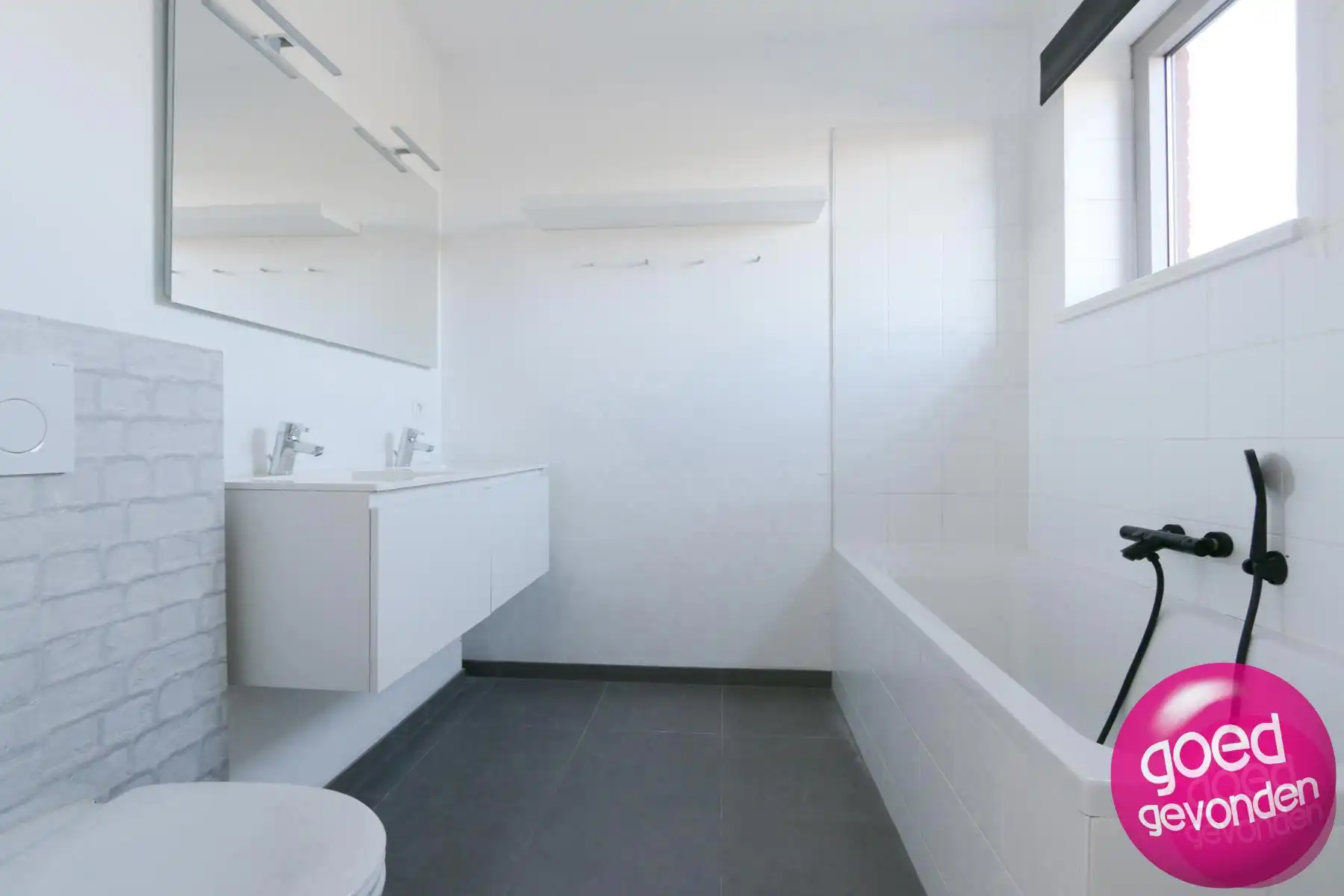 Woning - 3 slk - tuin - terras - 2 parkings - energiezuinig foto 17