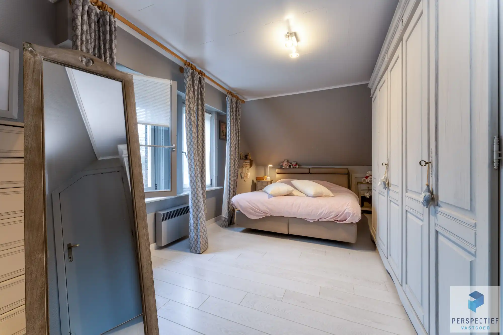 Uniek gelegen charmante villa met grote tuin in een rustige landelijke omgeving foto 12