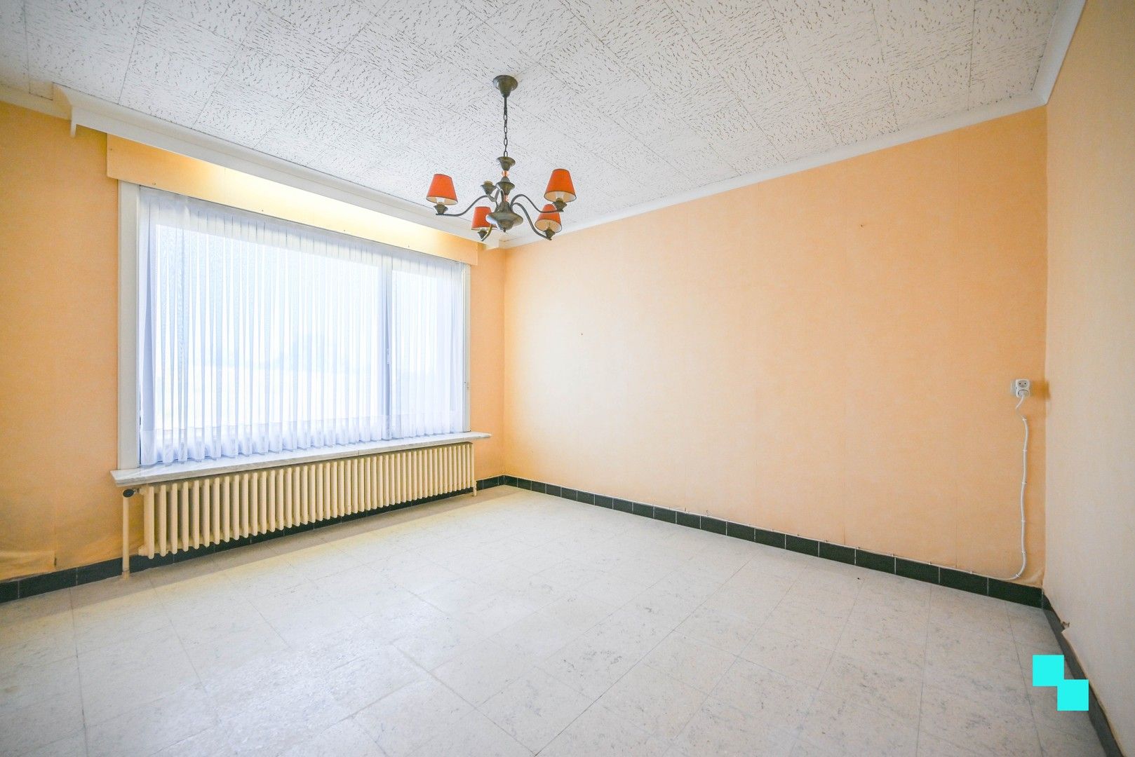 Woning met bijhorende schuur/loods op ruim perceel in Desselgem foto 5