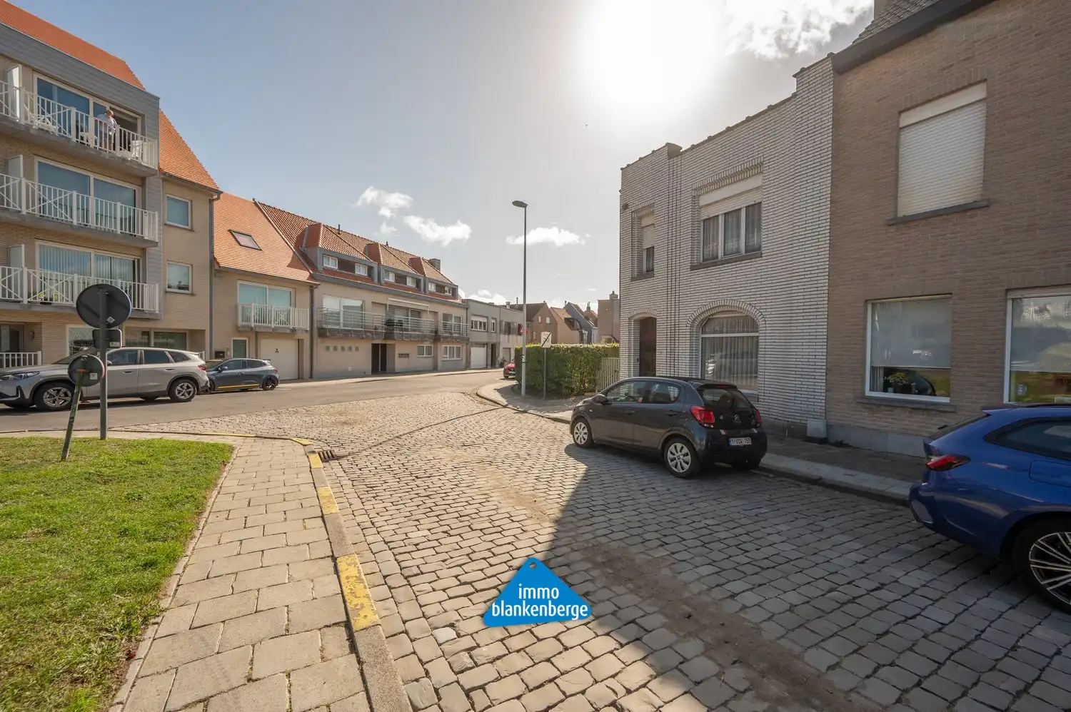 Te renoveren Woning met zicht op de Jachthaven – Rustige ligging aan de Stadsrand foto 2