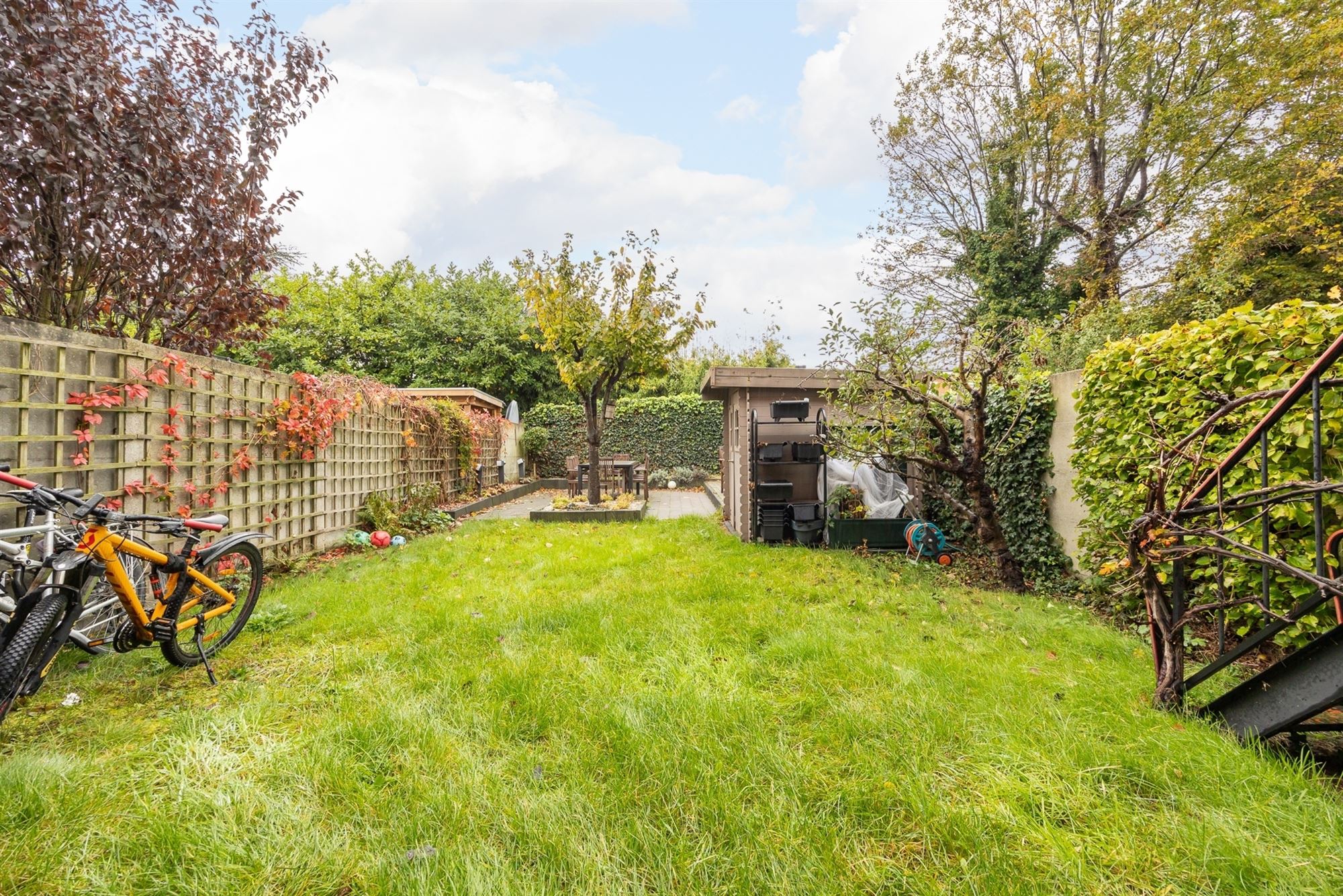 Instapklare bel-étagewoning met polyvalente ruimte en W-tuin foto 3