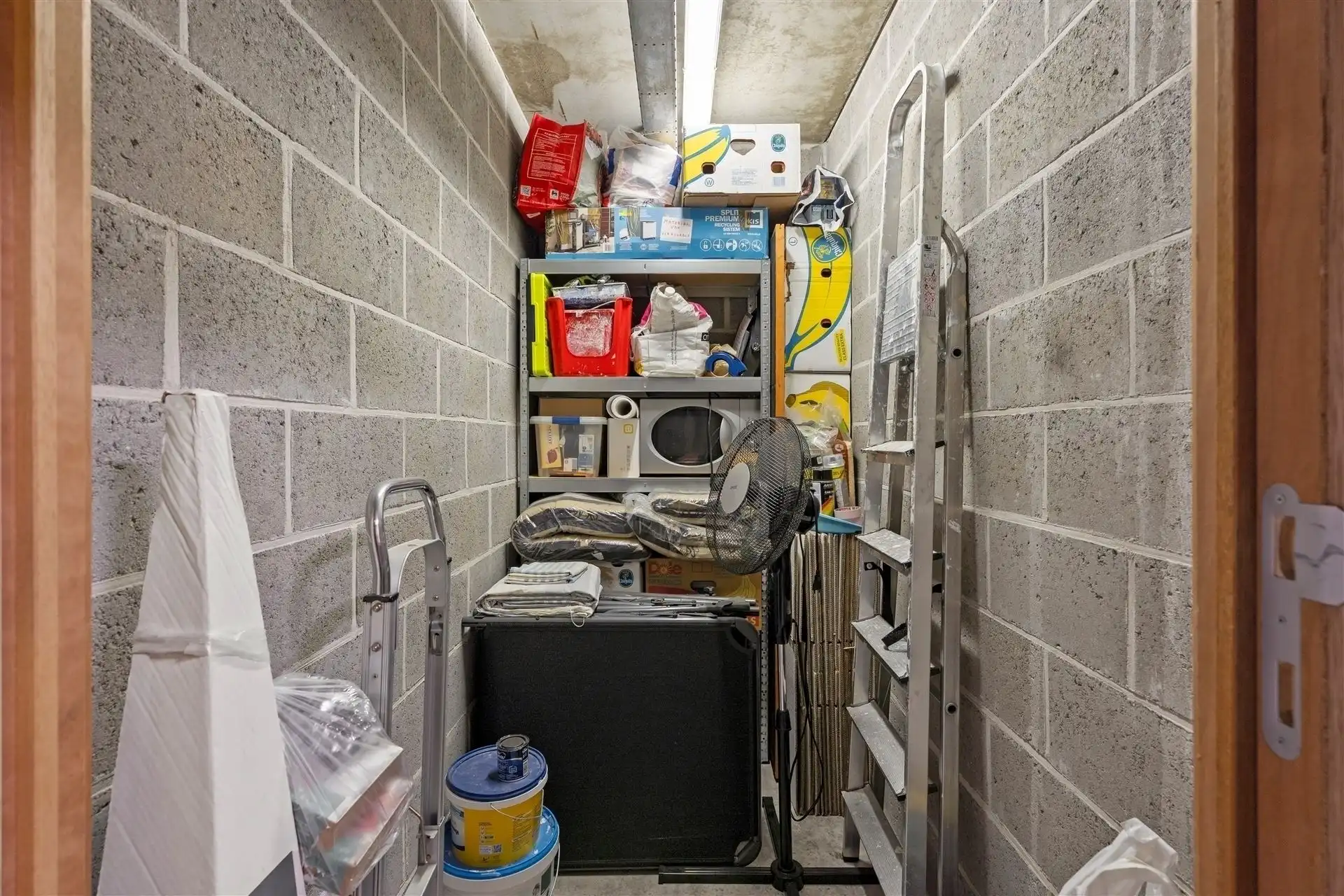 CENTRALE LIGGING / STAANPLAATS foto 34