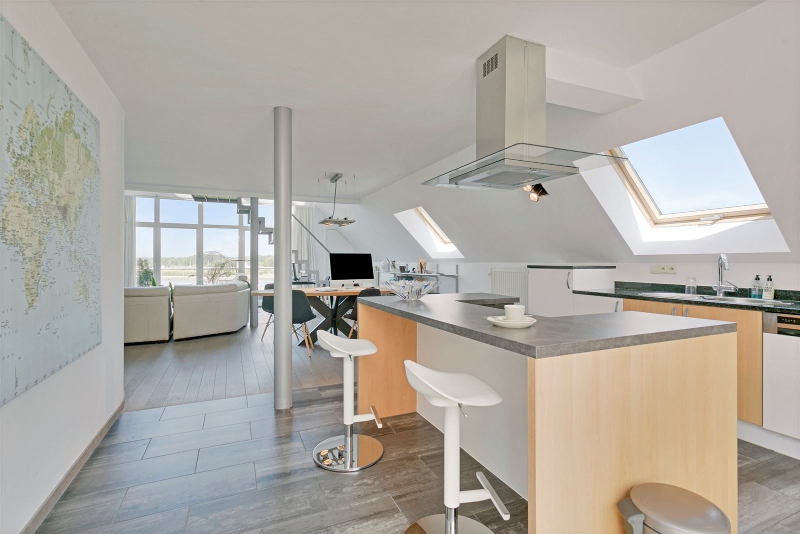 Uniek dakappartement met Scheldezicht! foto 6