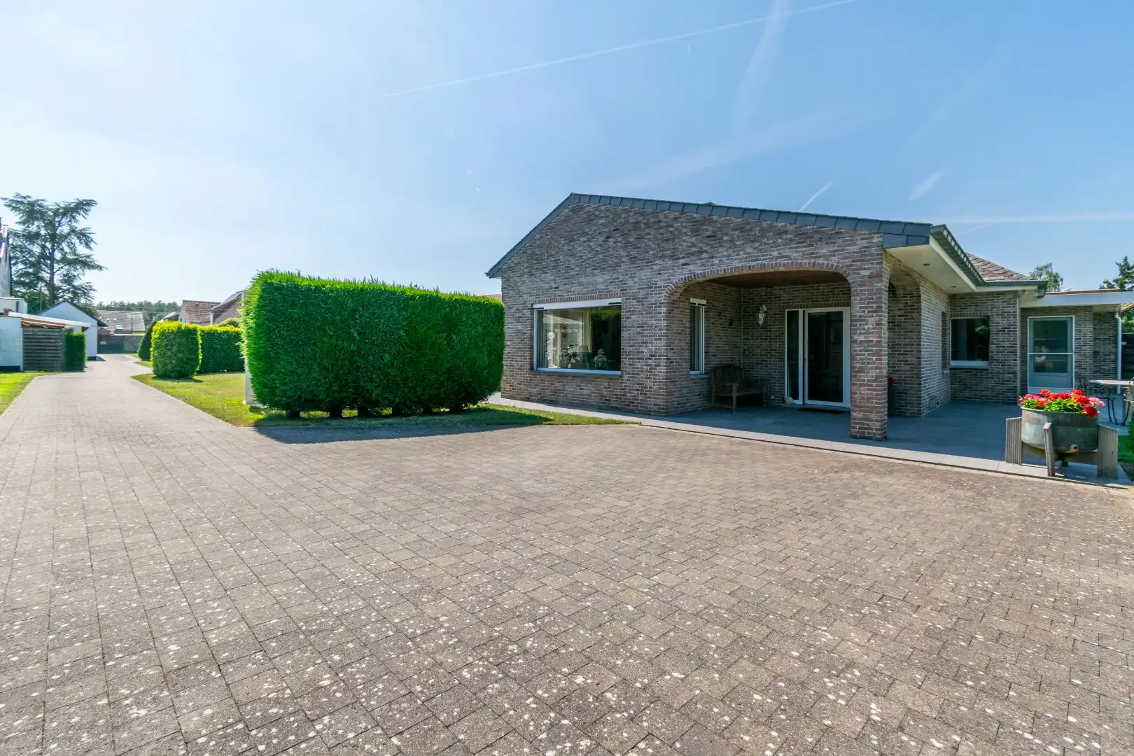 GELIJKVLOERSVILLA (EPC: C) MET 4 SLAAPKAMERS OP 20 ARE ! foto 9