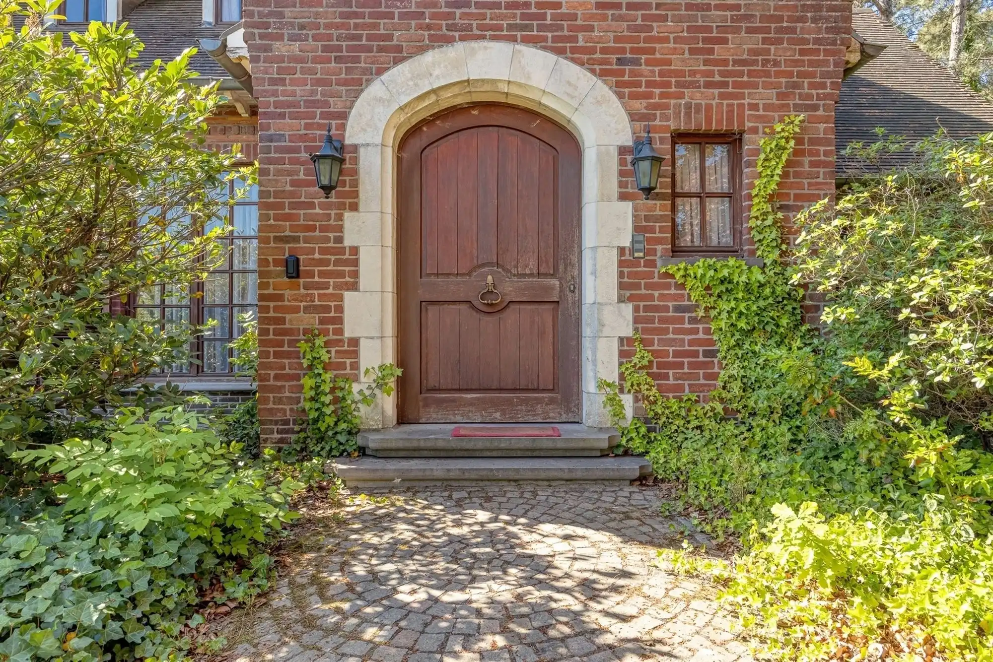 Villa met bijgebouwen op prachtig perceel foto 20