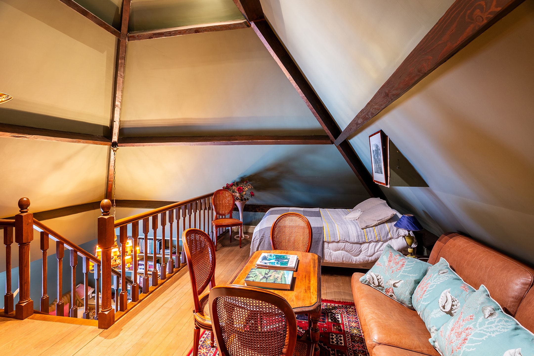 Exclusieve villa op 1.1ha met binnenzwembad, spa en lift  foto 44