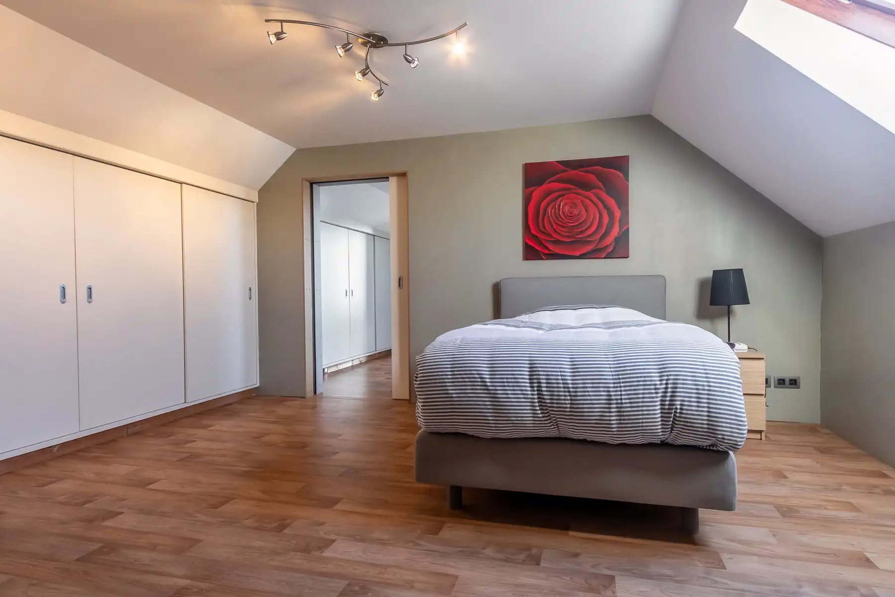 Investeringspand met handelsruimte en twee appartementen foto 24