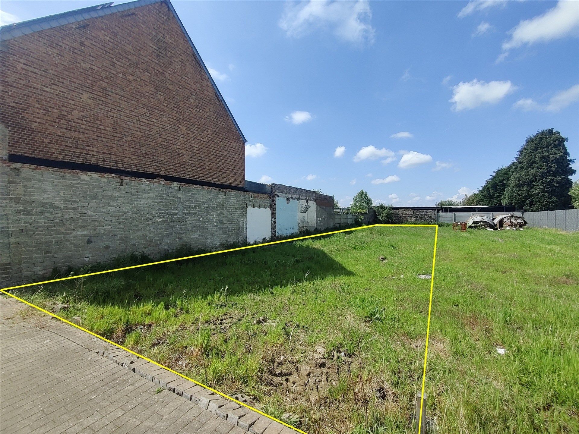 Aangename bouwgrond op rustige locatie in Massemen foto 2