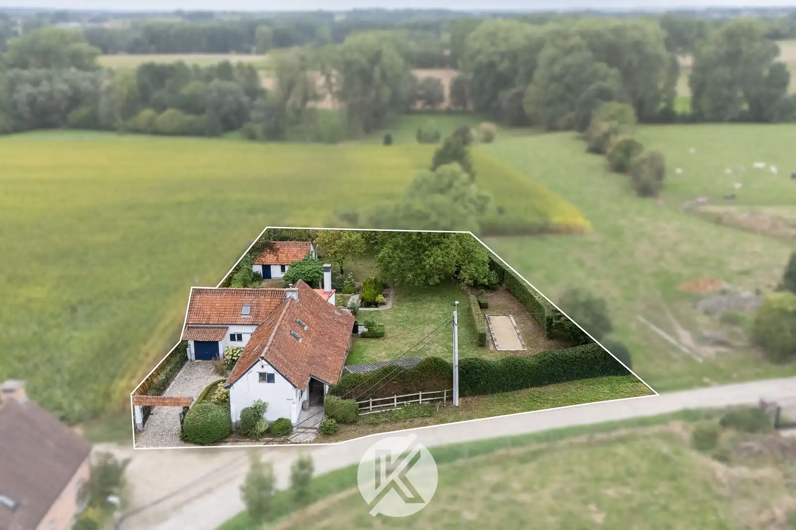 Landelijke woning met riante tuin en prachtig uitzicht foto 40