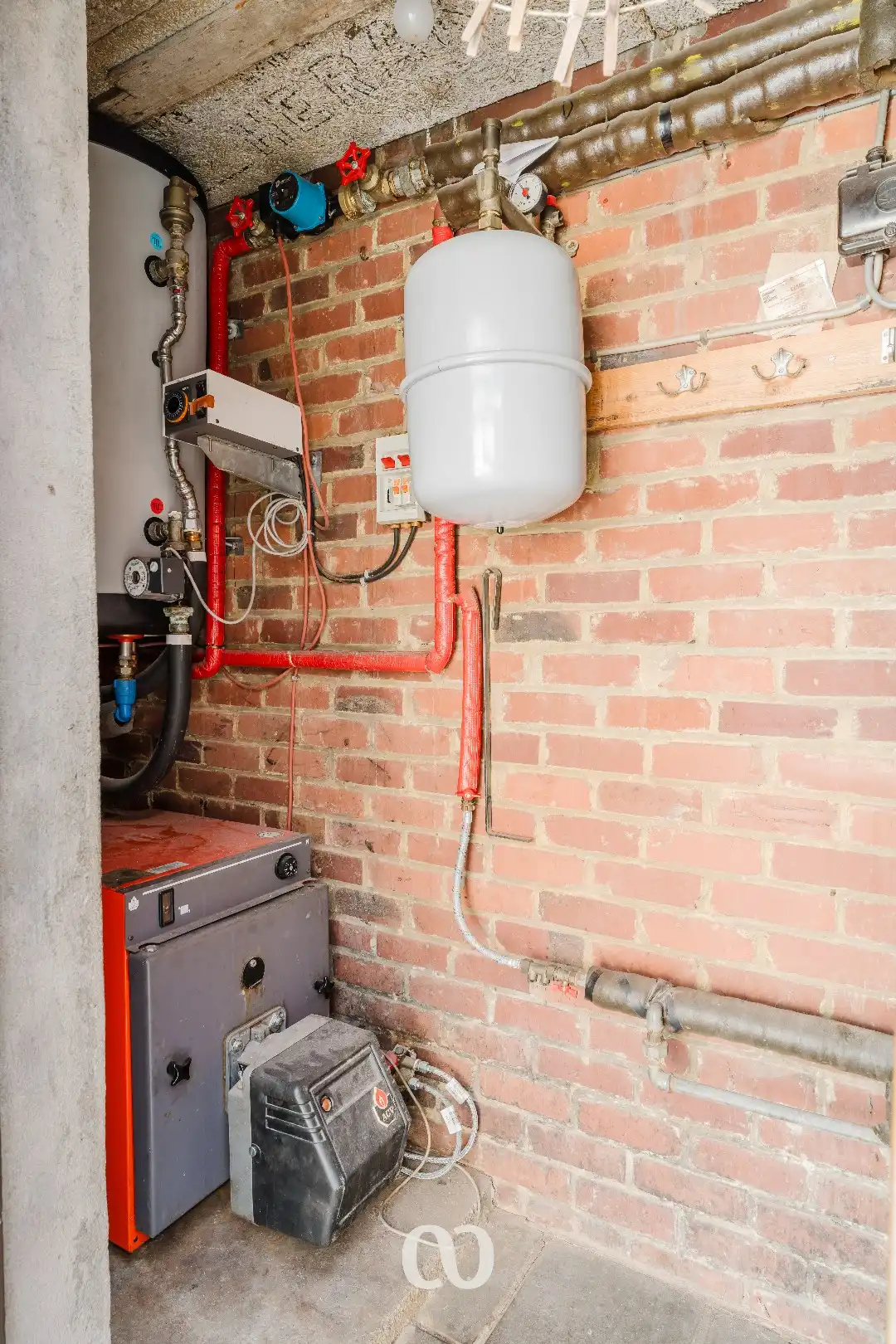 Stevige gezinswoning met tuin en garage nabij het centrum van Oudenaarde foto 13