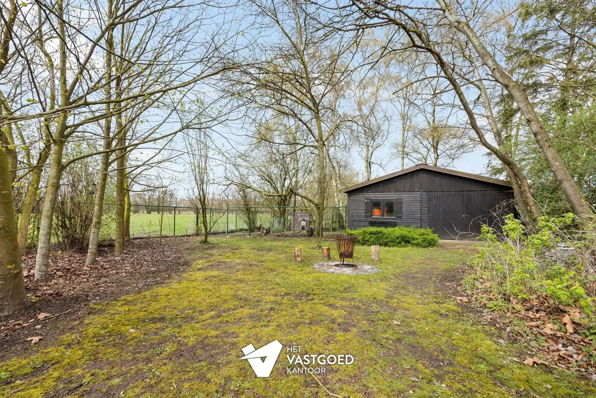 PERFECT ONDERHOUDEN WONING MET 6 SLAAPKAMERS EN WERKHUIS/GARAGE IN GROENE OMGEVING TE VIVERSEL foto 37