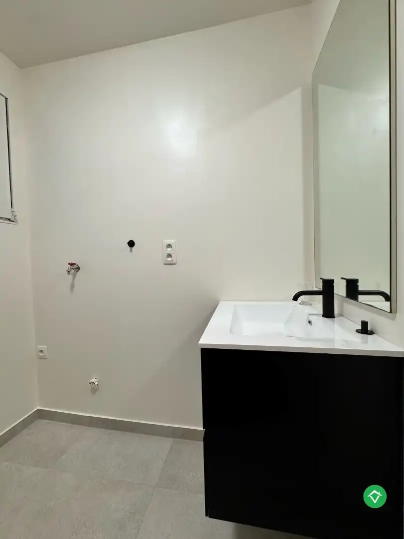 Gerenoveerd 2-slaapkamerappartement met tuin in Klemskerke, De Haan foto 16