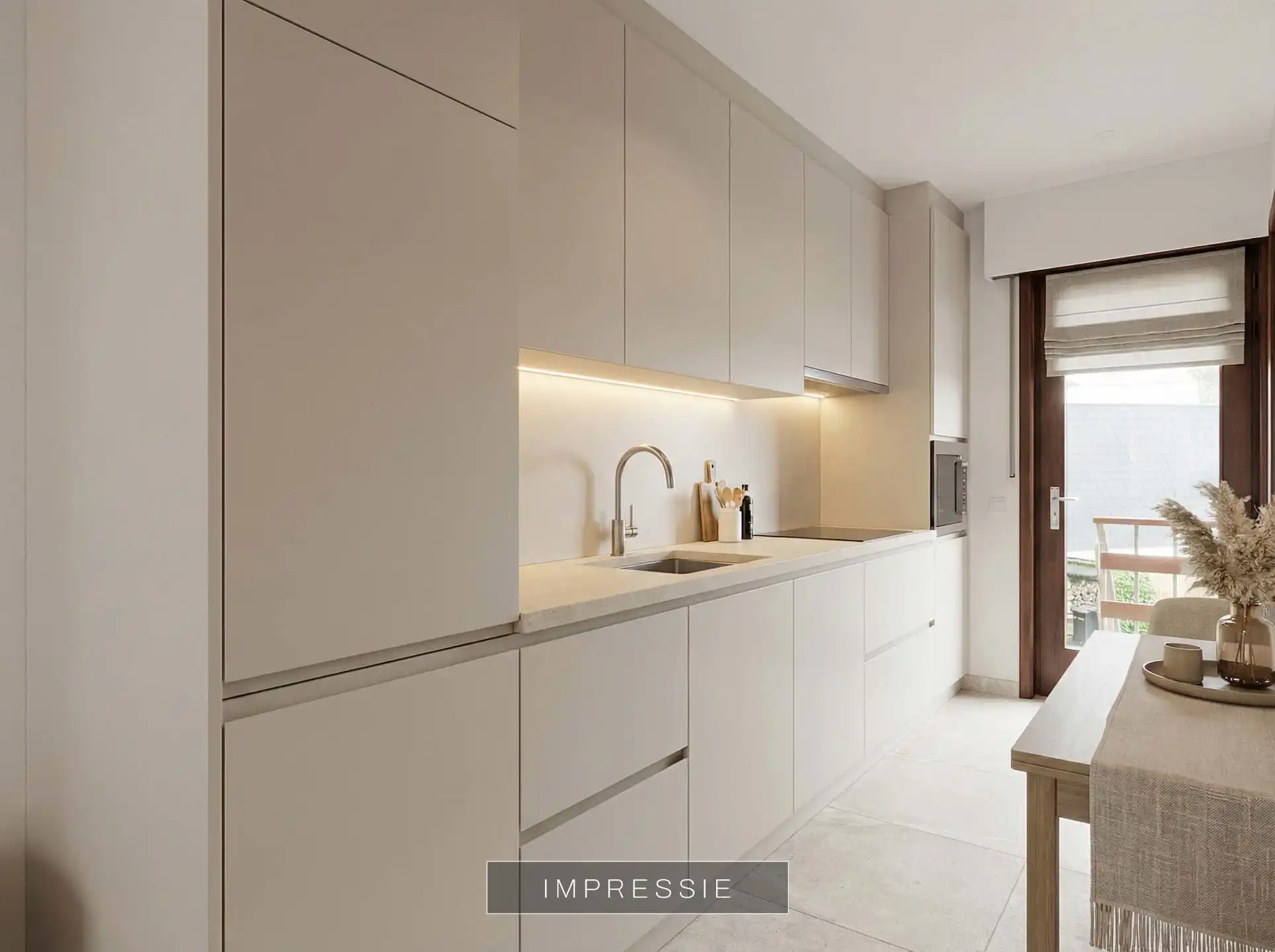 Woning met mooi potentieel in het centrum van Hove foto 12