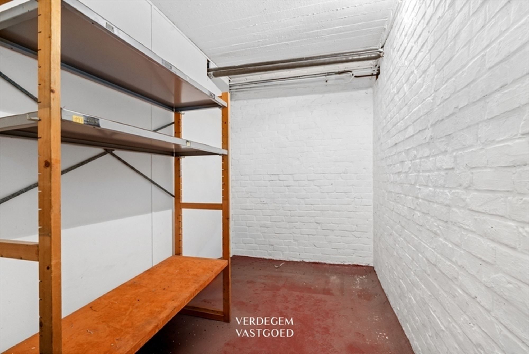 Wonen in het centrum van Gent: 2 slaapkamers, terras en kelderberging foto 14